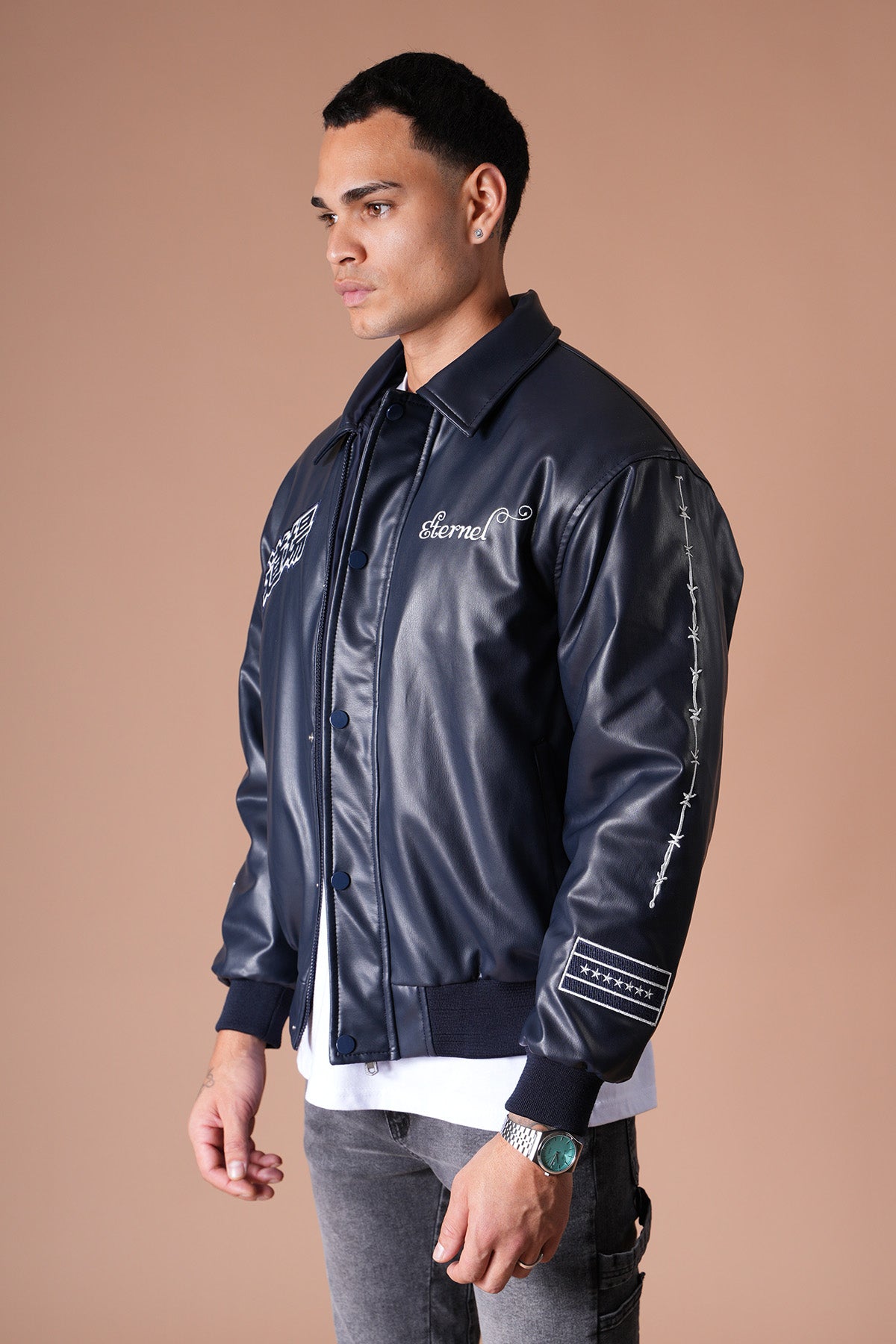 JACKE NAKISLI 581