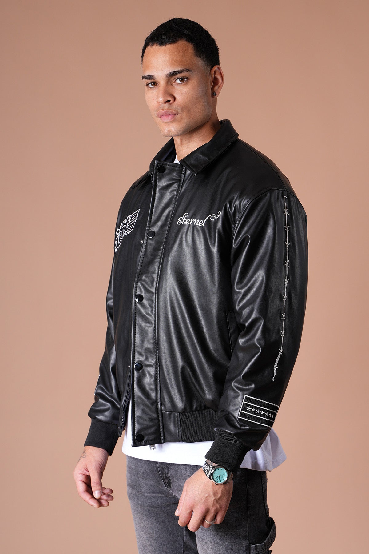 JACKE NAKISLI 581