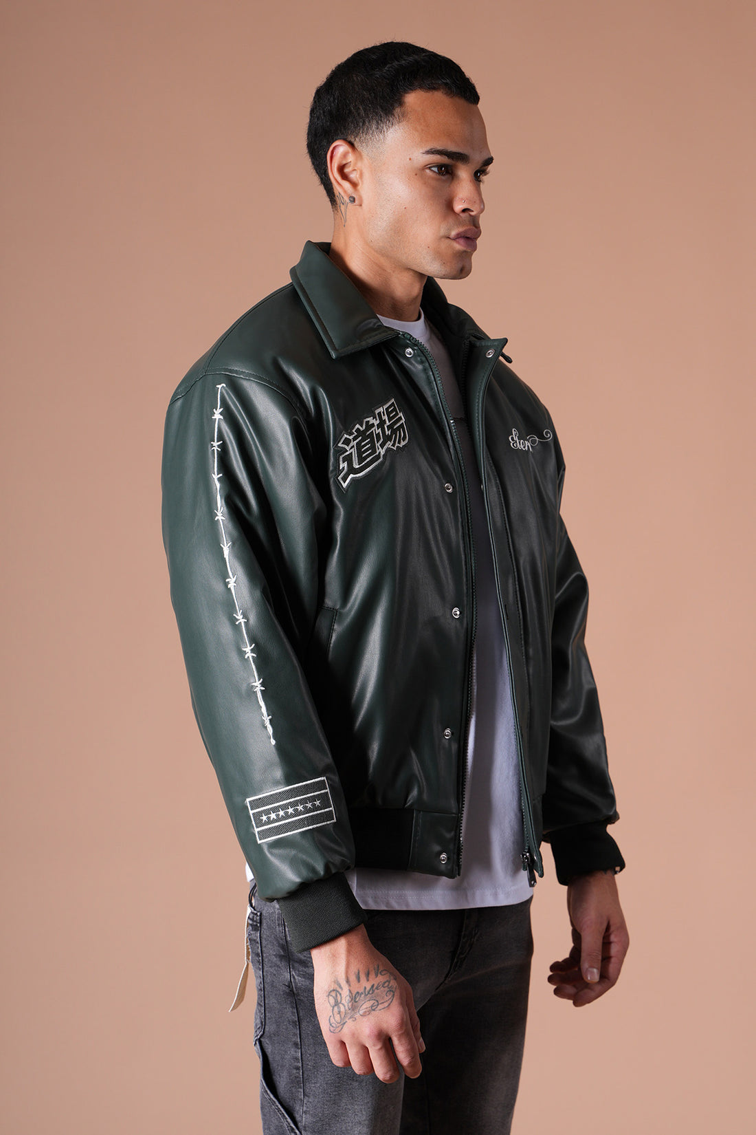 JACKE NAKISLI 581