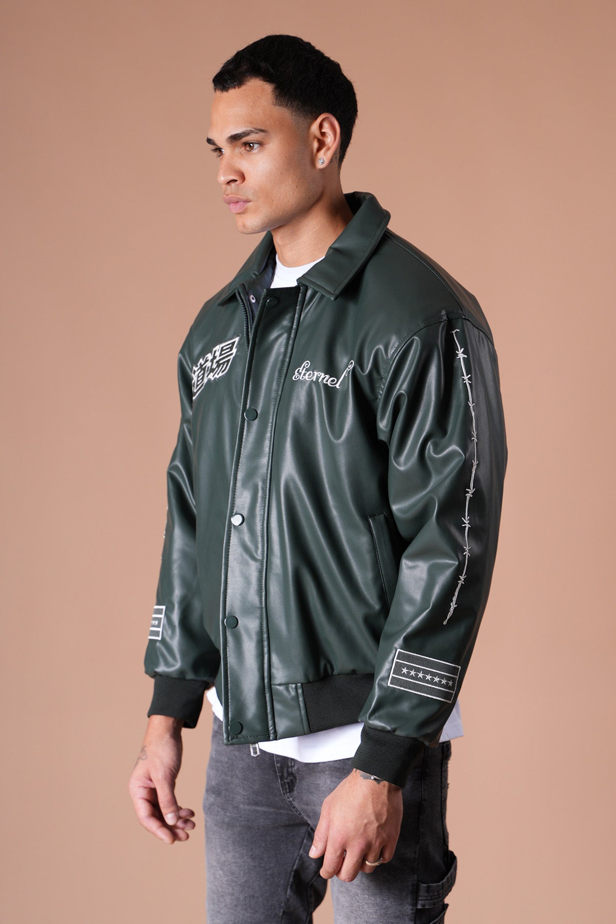 JACKE NAKISLI 581