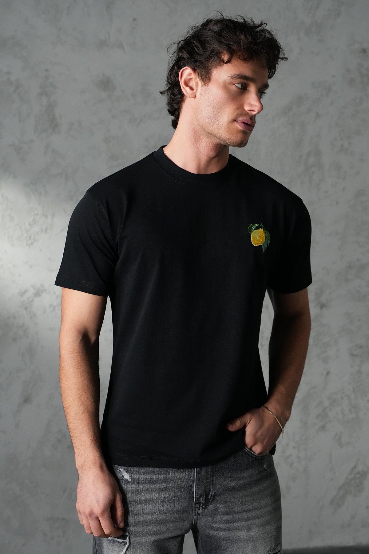 T-Shirt mit Zitronenprint - LL1100126