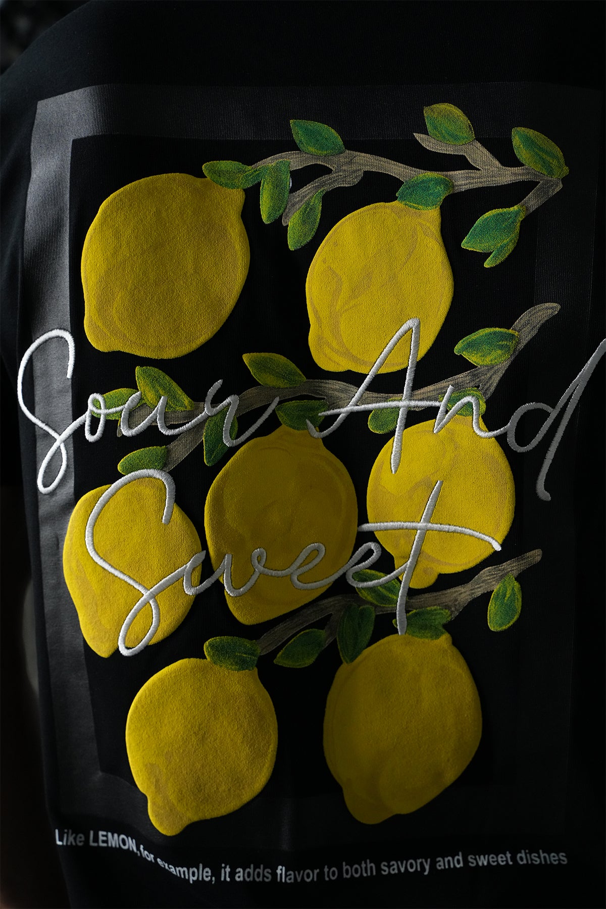 T-Shirt mit Zitronenprint - LL1100126