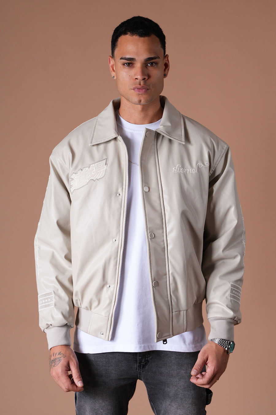 JACKE NAKISLI 581