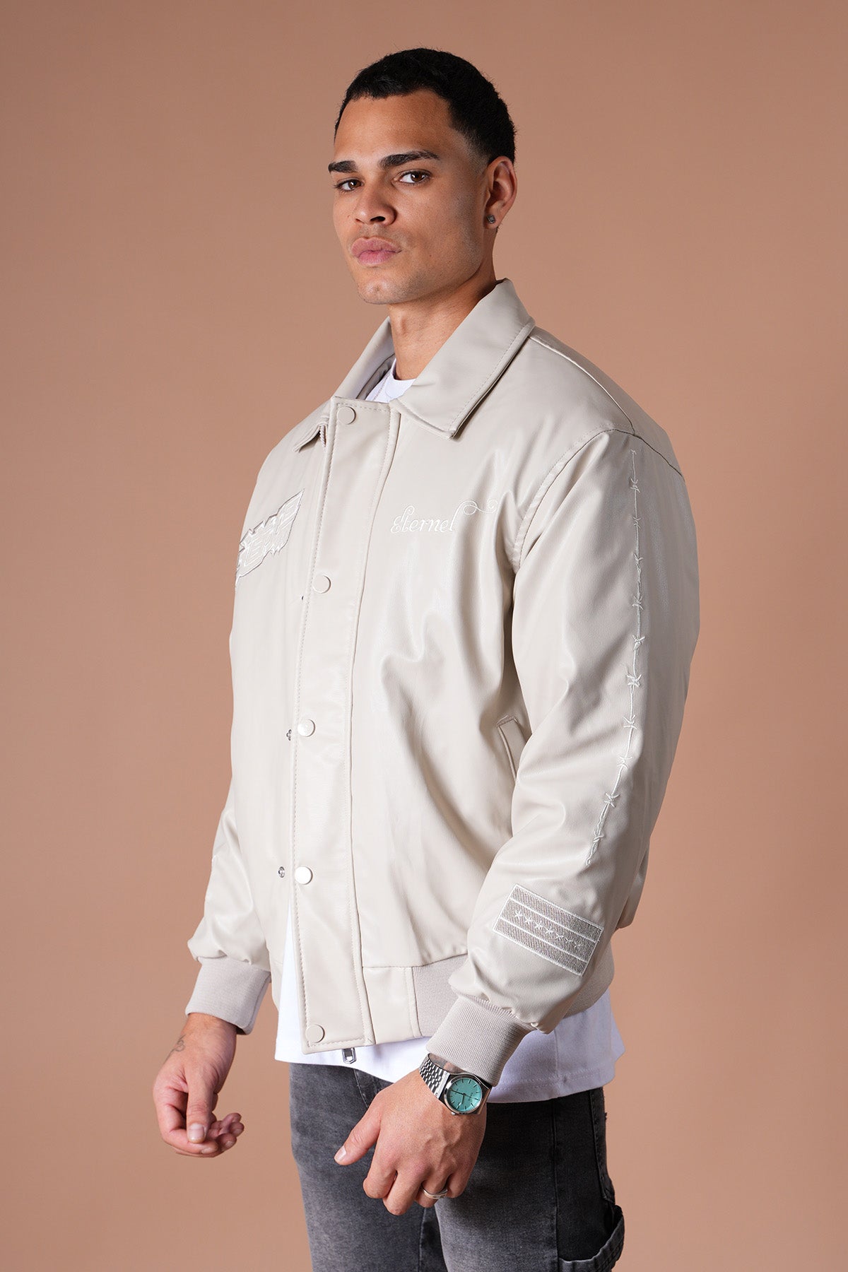 JACKE NAKISLI 581