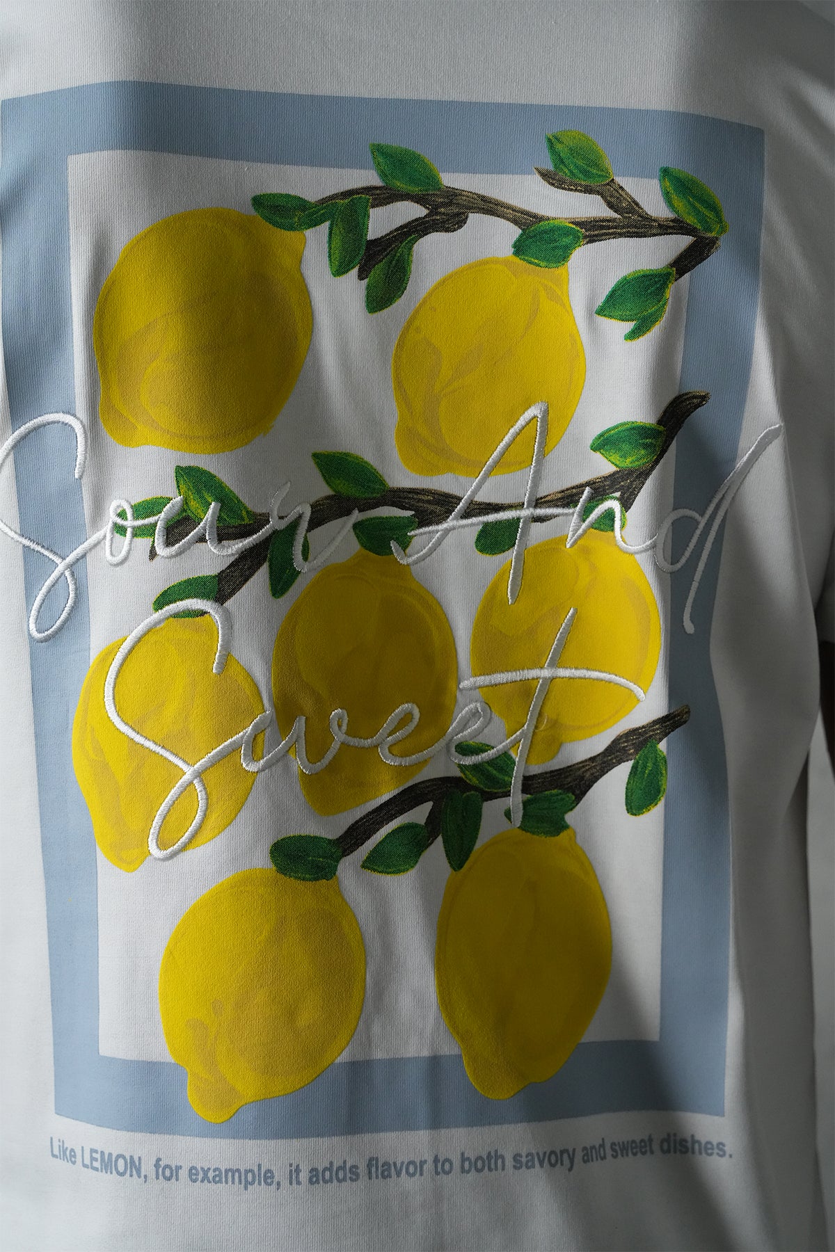 T-Shirt mit Zitronenprint - LL1100126
