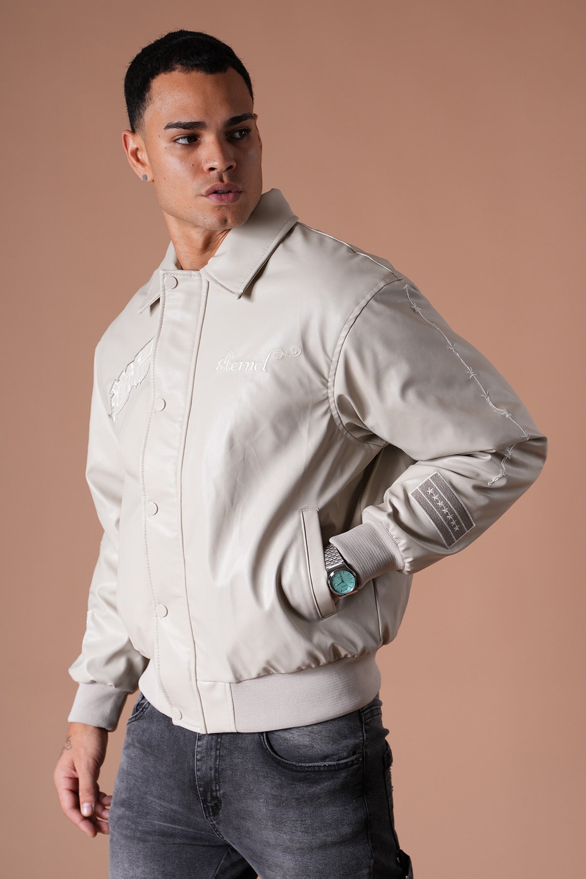 JACKE NAKISLI 581