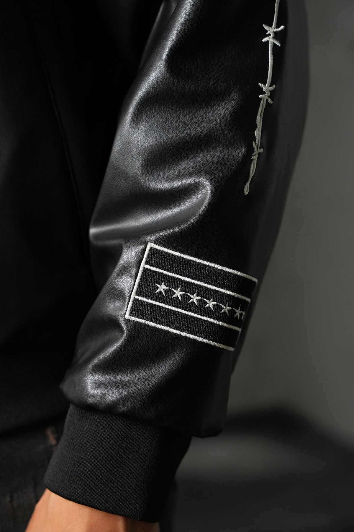 Veste brodée Japan 4646