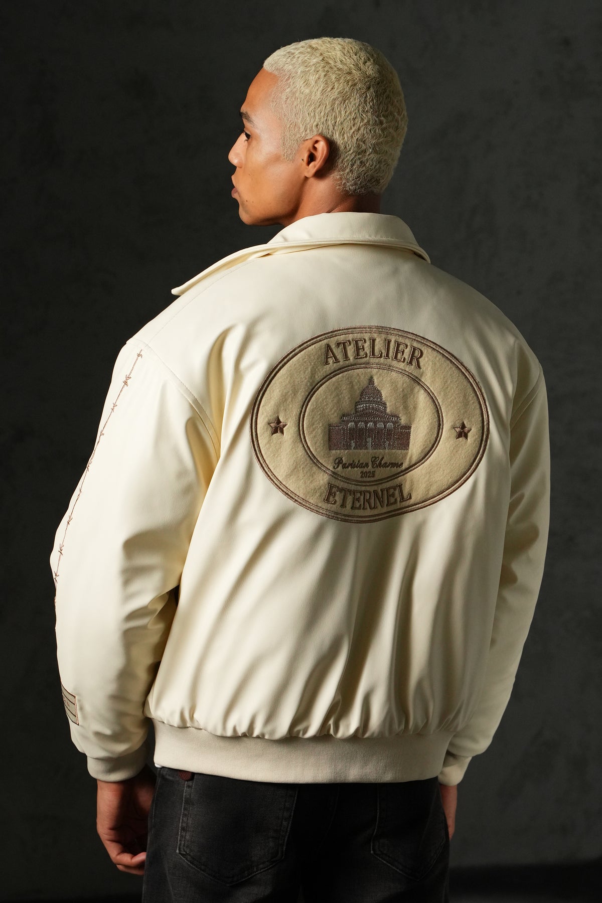 Veste brodée Japan 4646