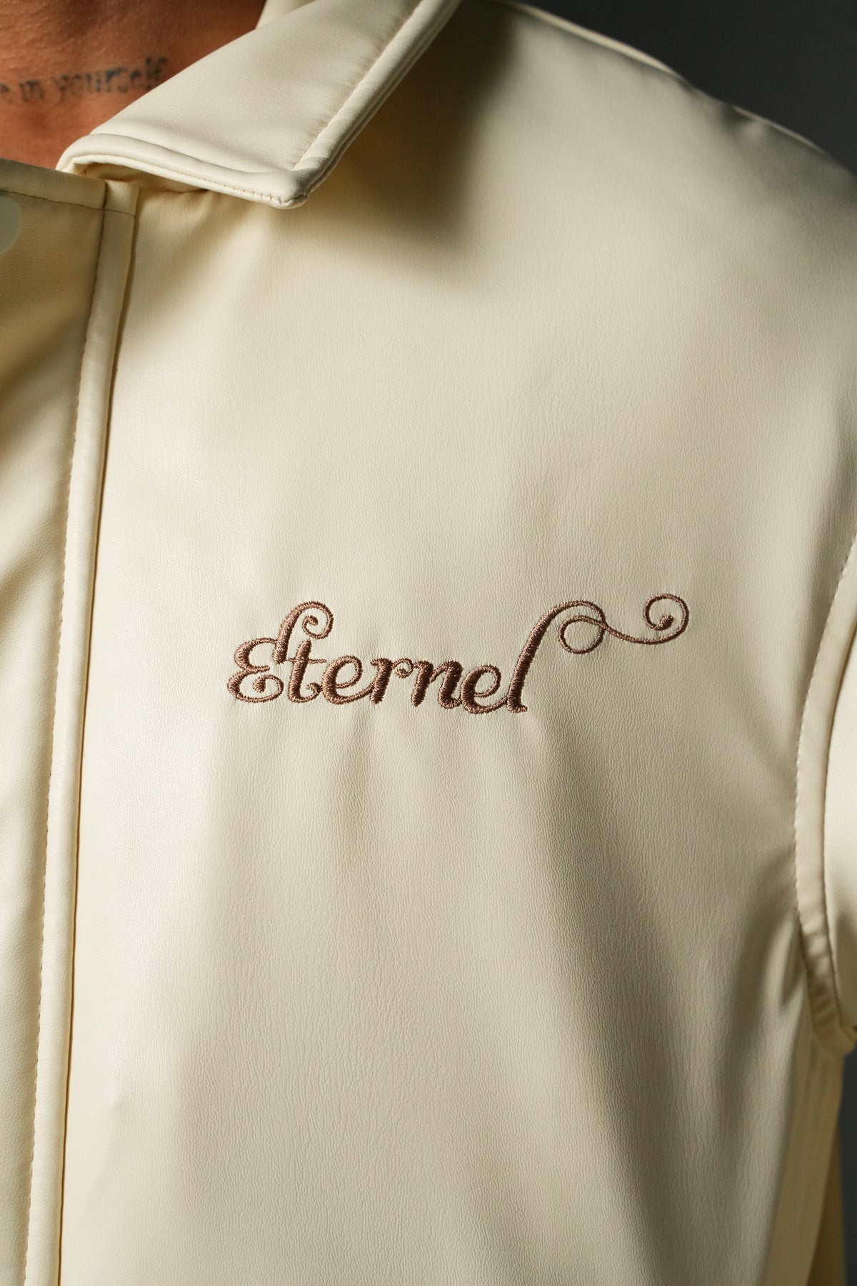 Veste brodée Japan 4646