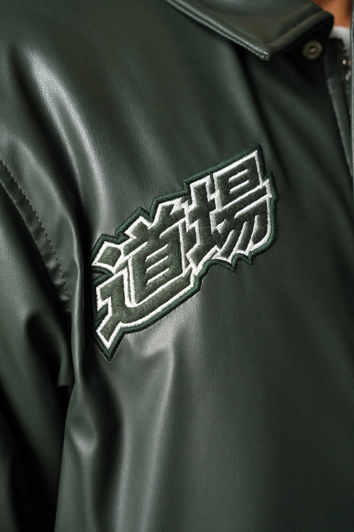 Veste brodée Japan 4646