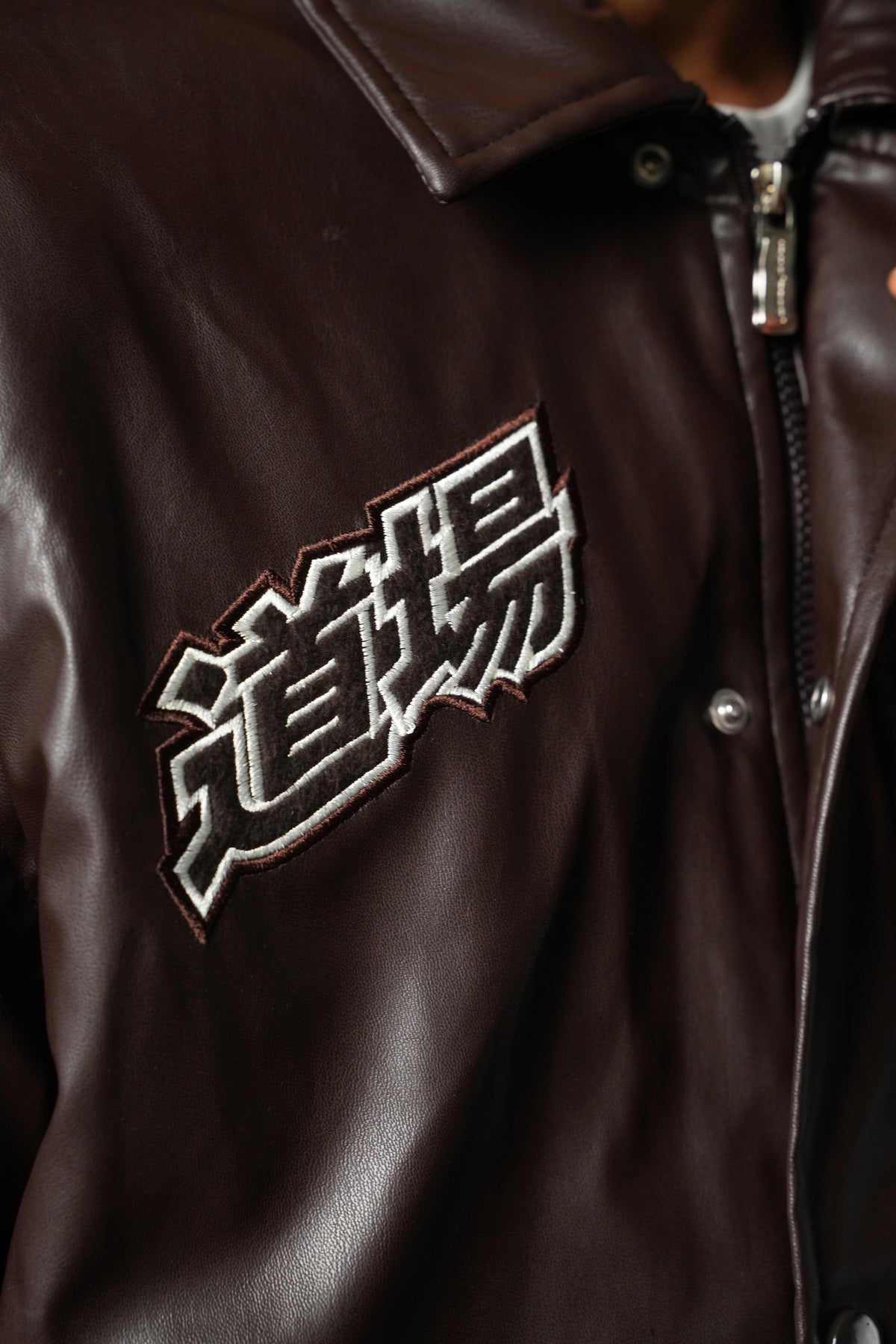 Veste brodée Japan 4646