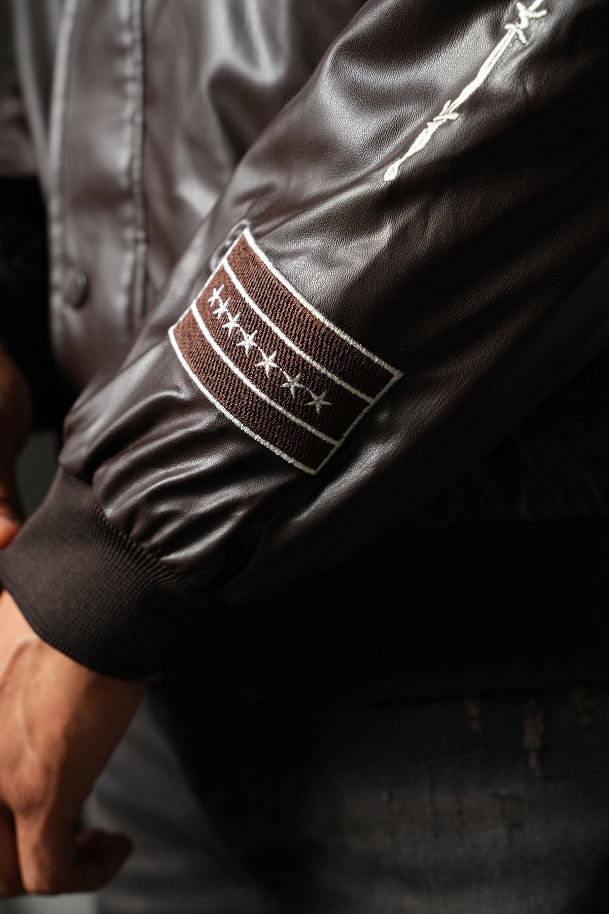 Veste brodée Japan 4646