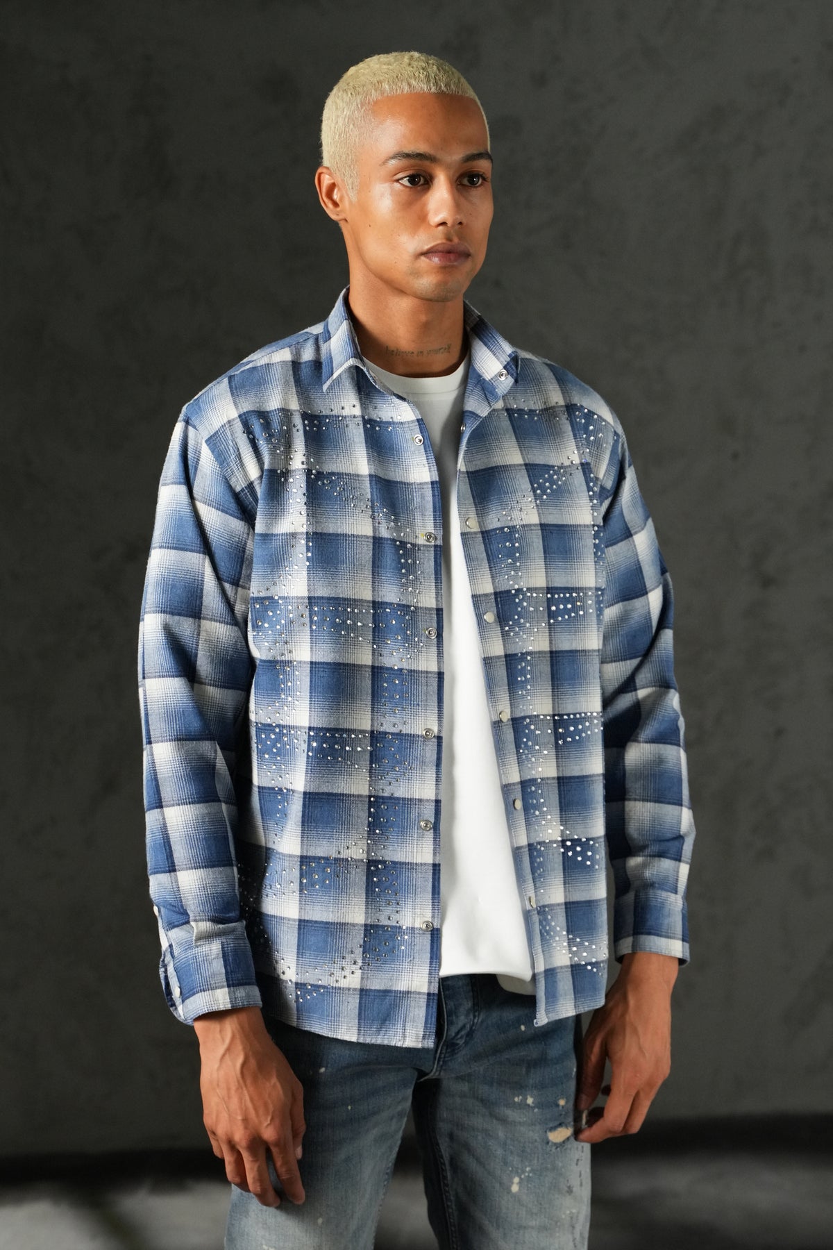 Chemise carreaux ornés 27706