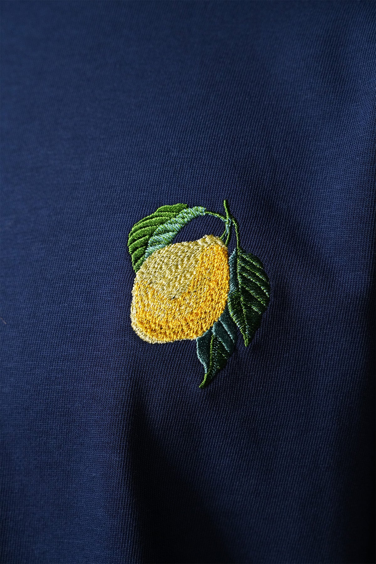 T-Shirt mit Zitronenprint - LL1100126