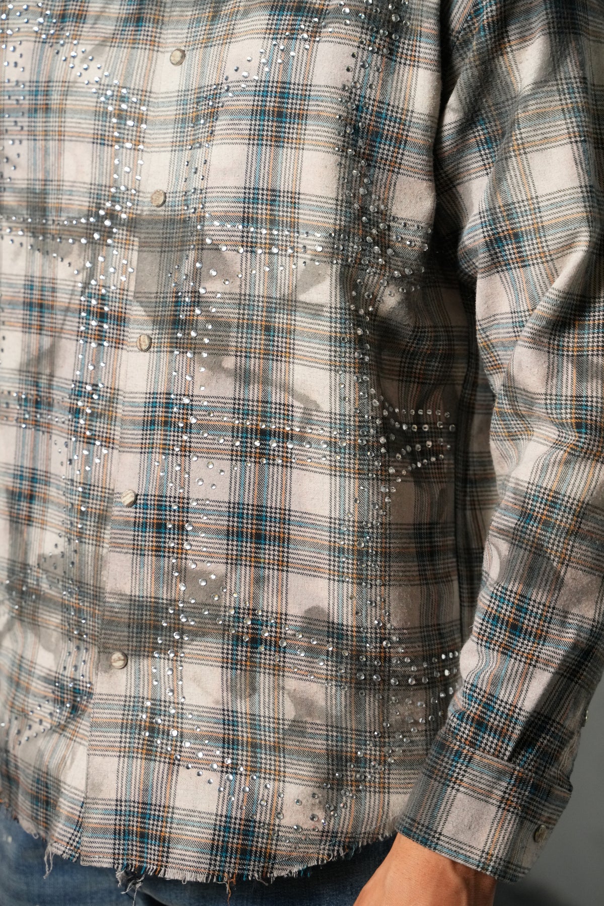 Chemise carreaux brillants 27700