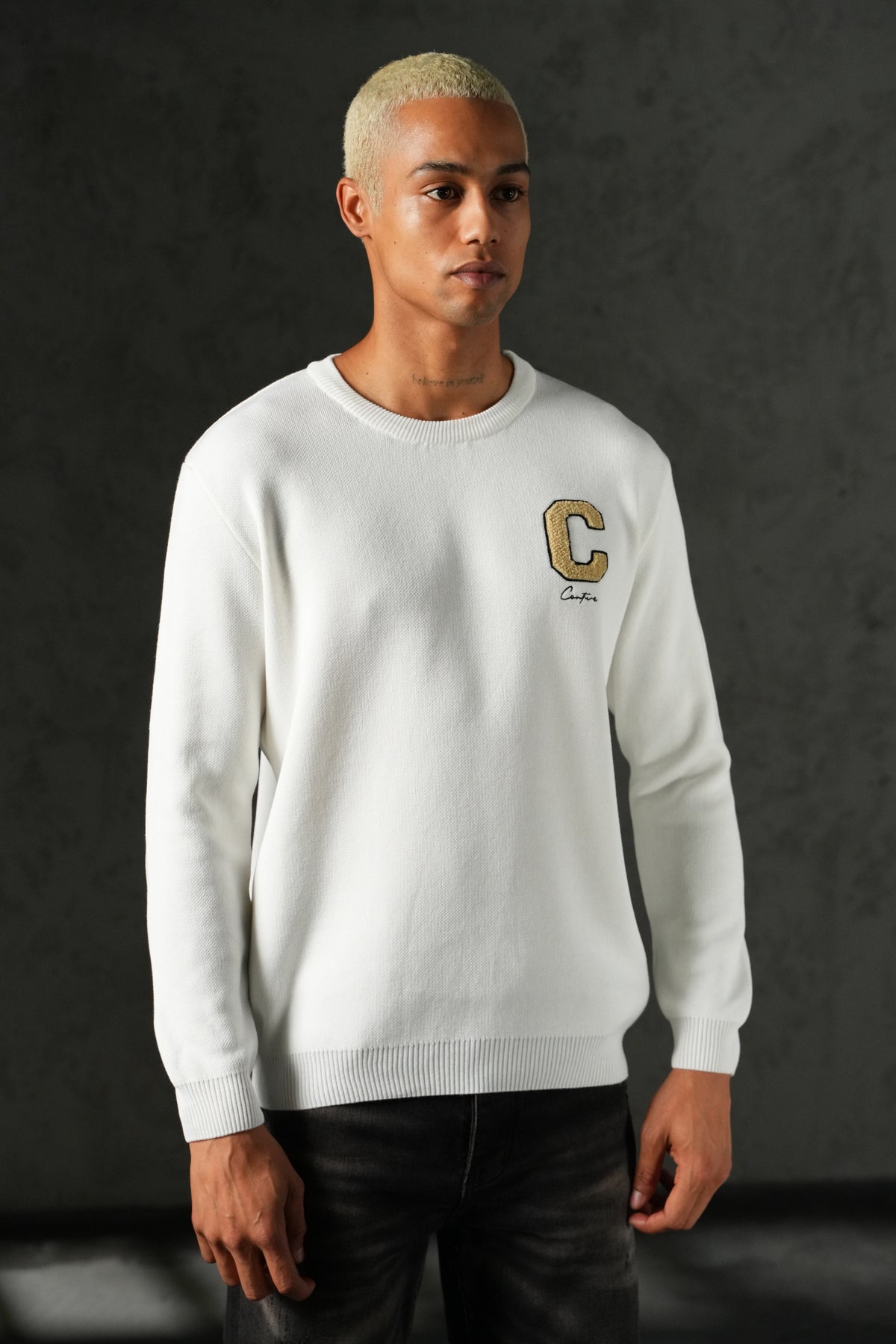 Pull motif C GL 2703