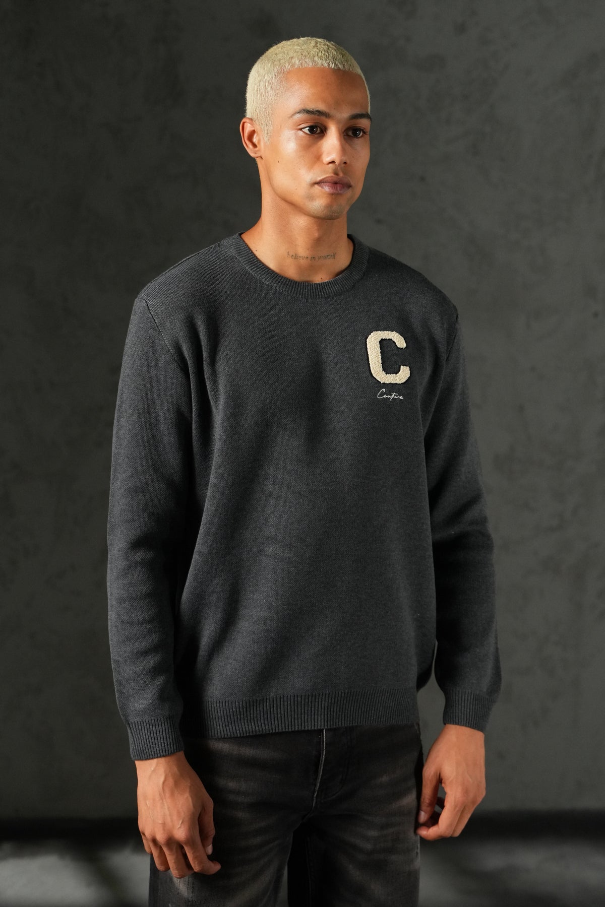 Pull motif C GL 2703
