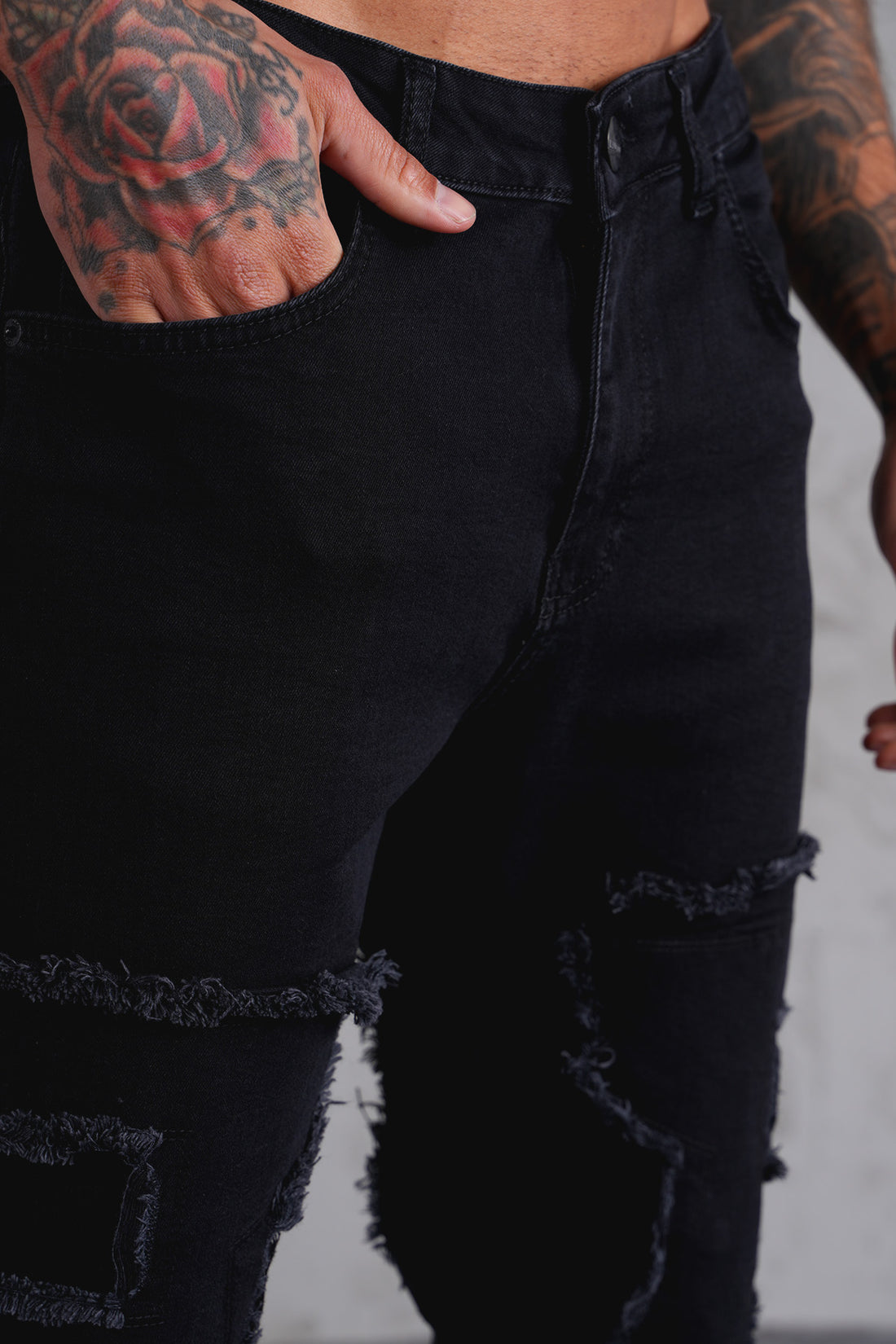 JEANS MIT WEITEM BEIN LL2000123