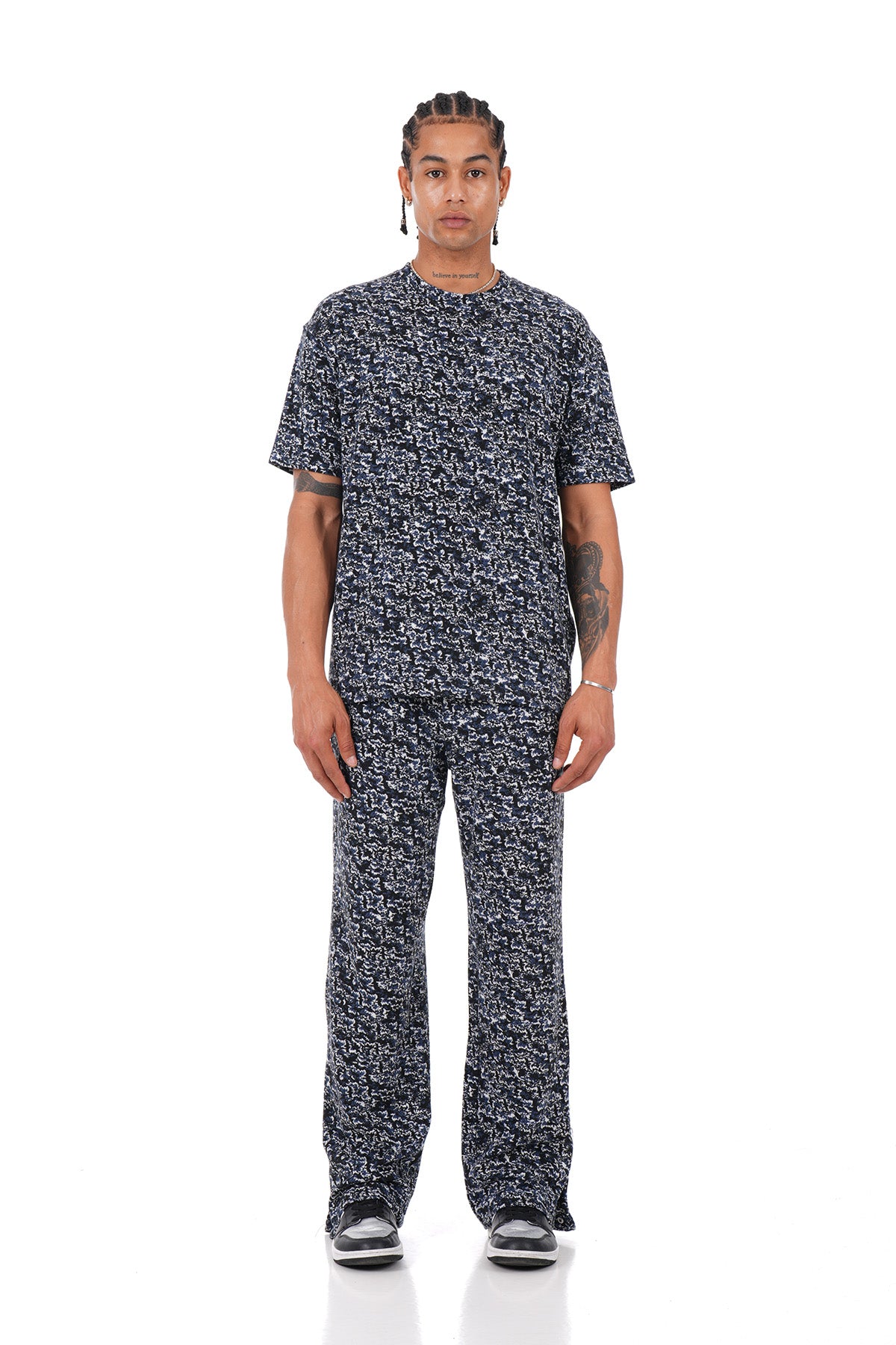 Selected Variant Image