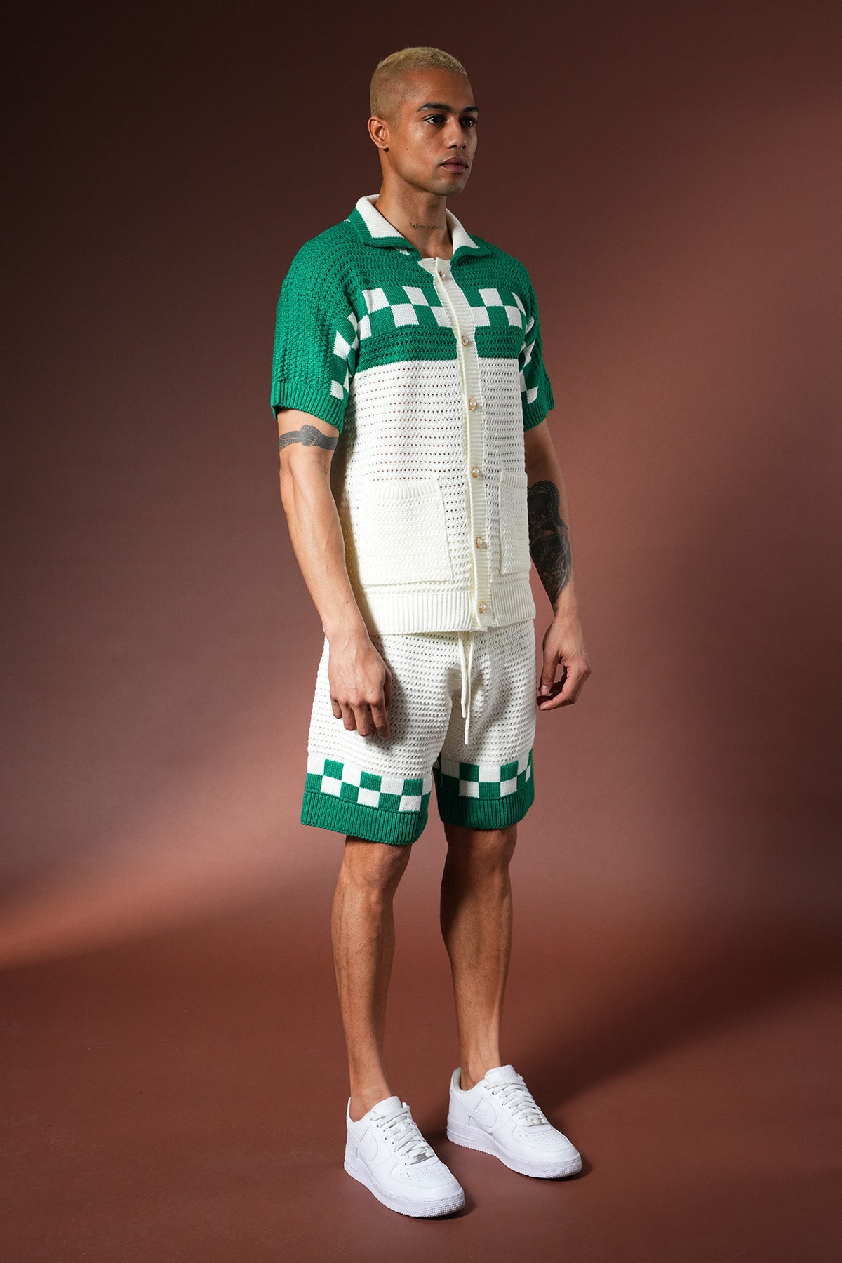 SET MEN'S SHORTS AND Tshirt LL061074