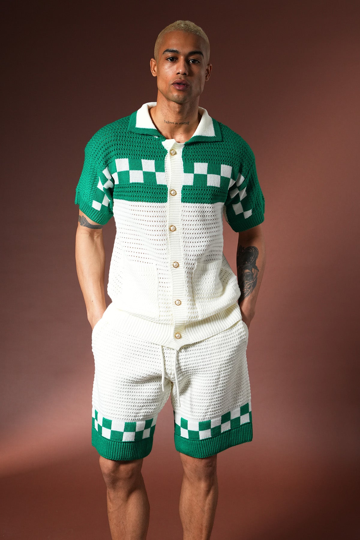 SET MEN'S SHORTS AND Tshirt LL061074