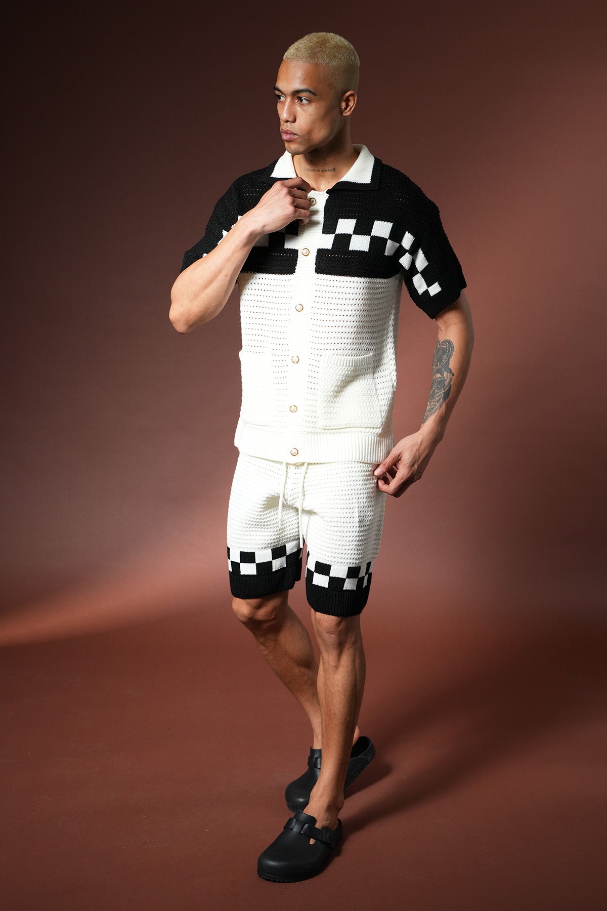 SET MEN'S SHORTS AND Tshirt LL061074