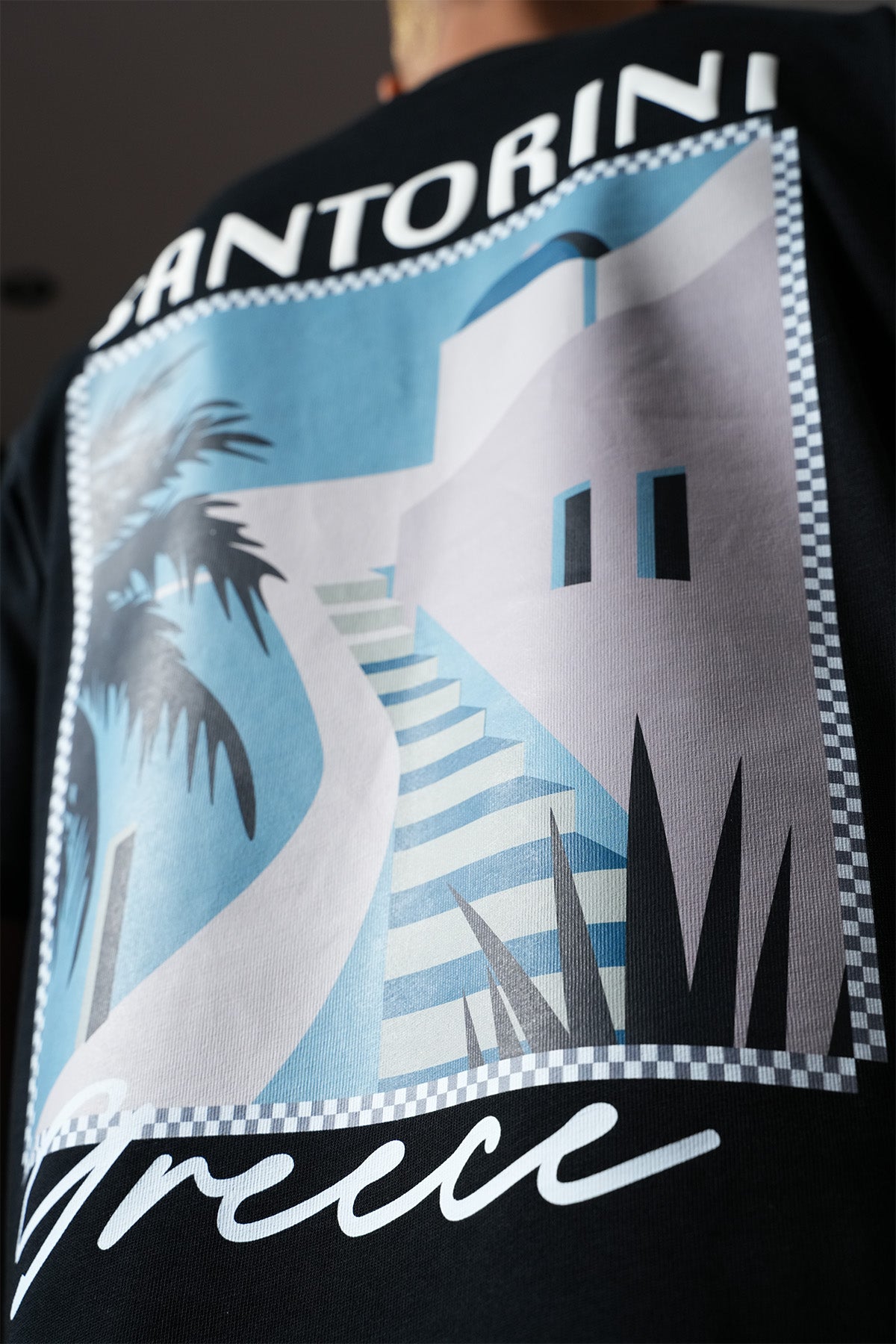 T-Shirt mit Santorin-Aufdruck – LL110090