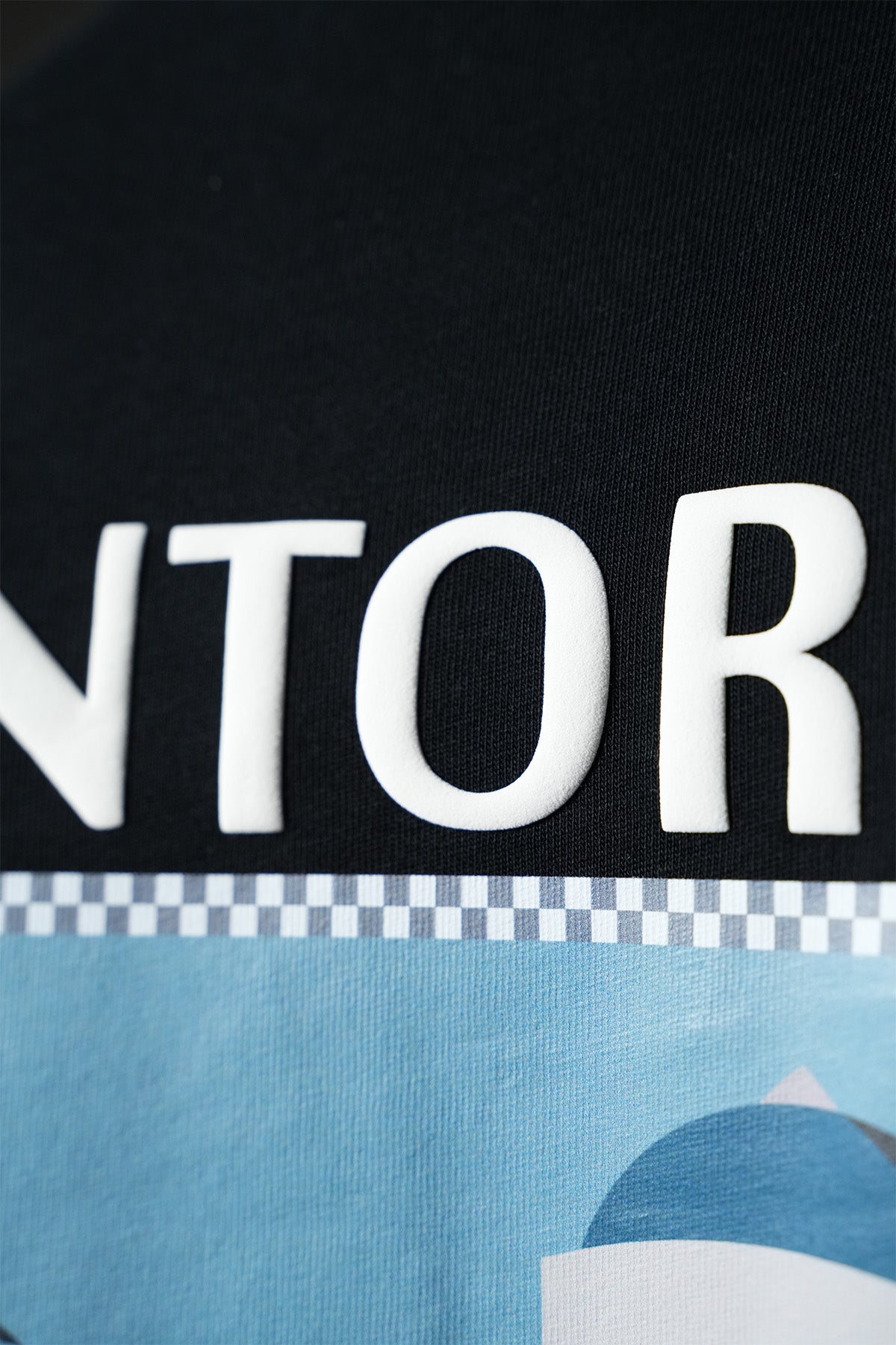 T-Shirt mit Santorin-Aufdruck – LL110090