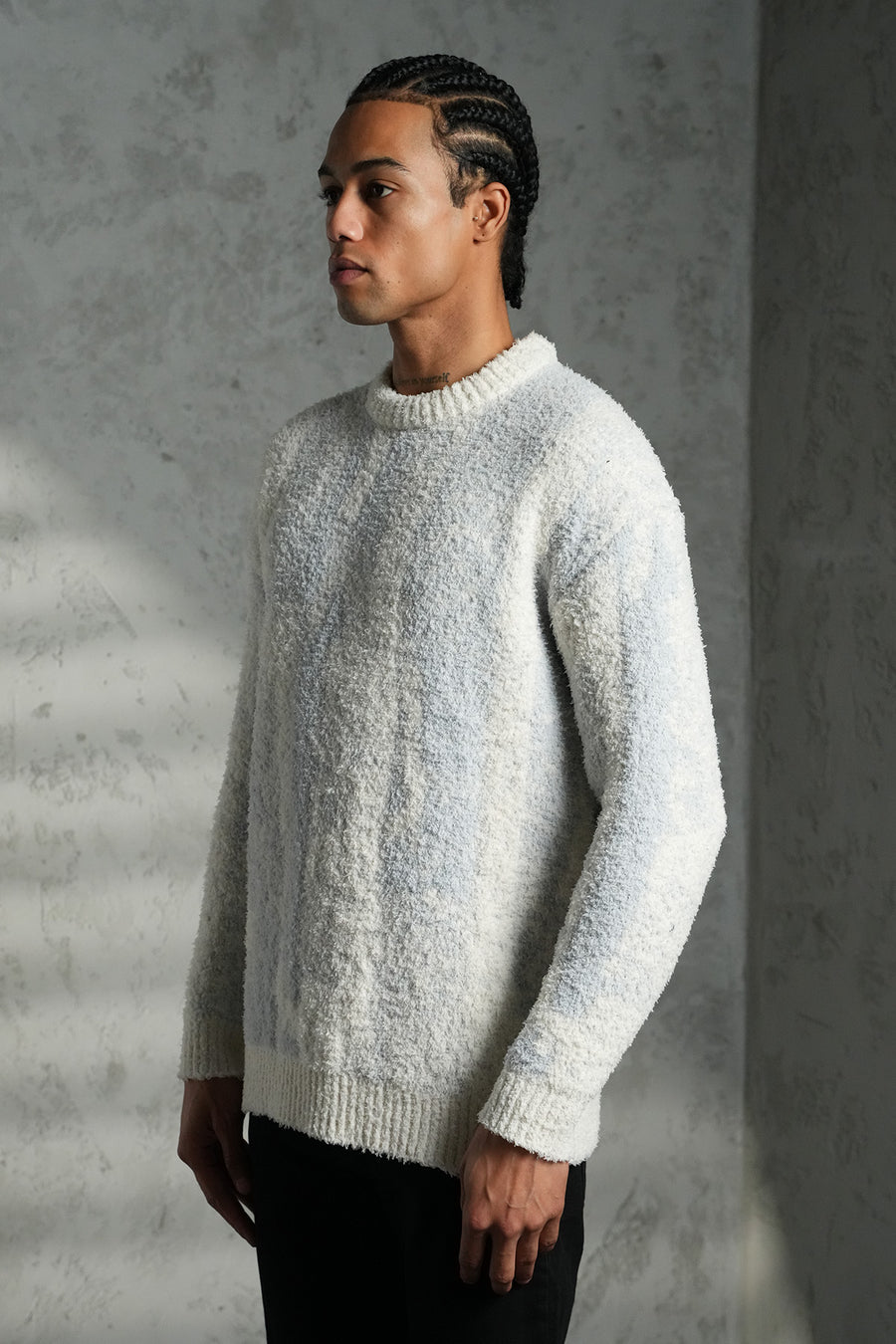 STRICKPULLOVER MIT STRUKTURMUSTER, LOCKER GESCHNITTEN LL061007