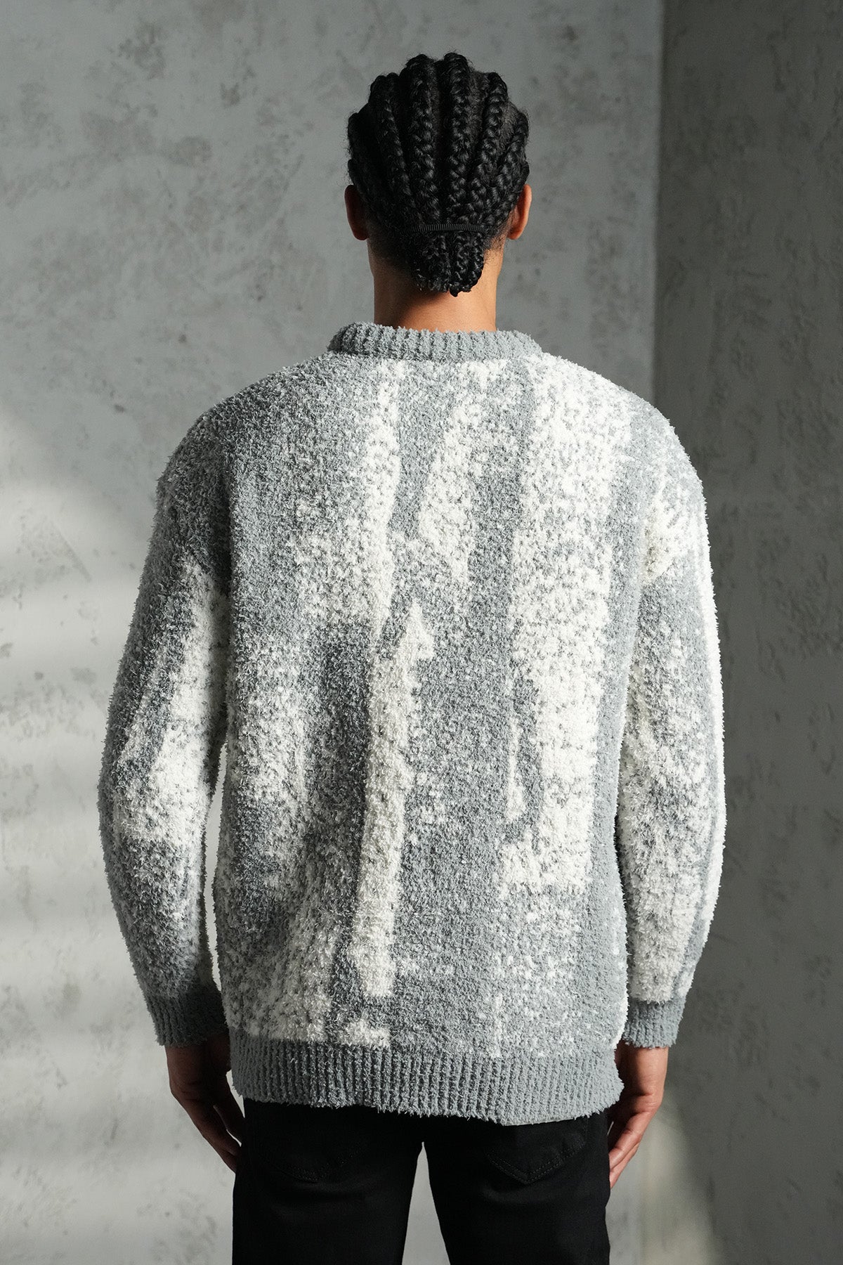 STRICKPULLOVER MIT STRUKTURMUSTER, LOCKER GESCHNITTEN LL061007