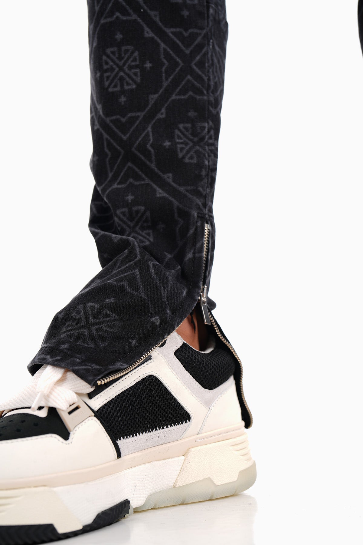 ZIPPED JEAN LL2000183