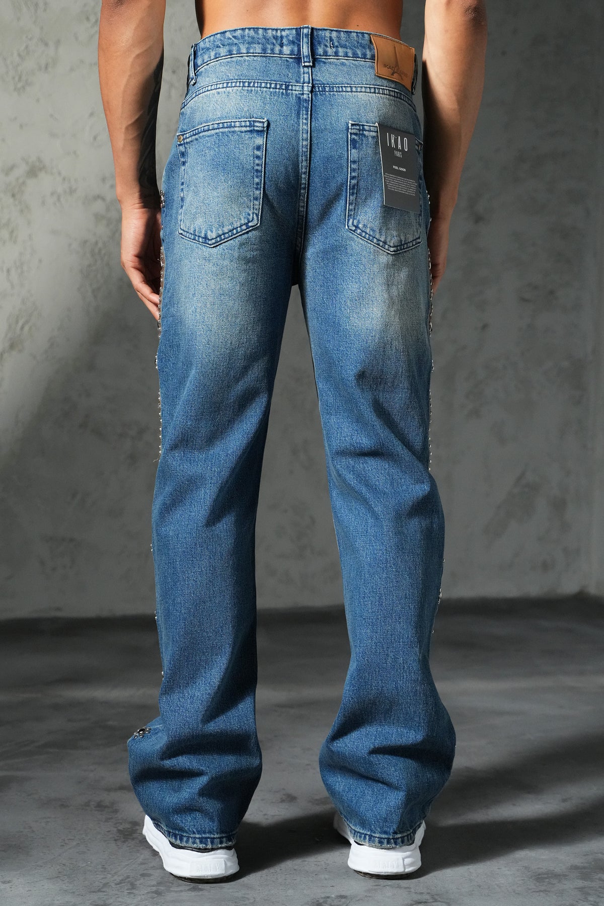 Flared jeans with side details FG 106