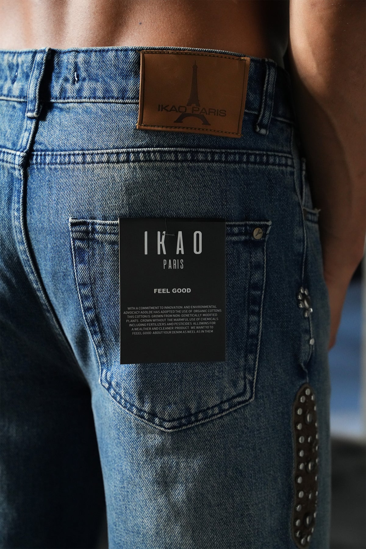 Flared jeans with side details FG 106