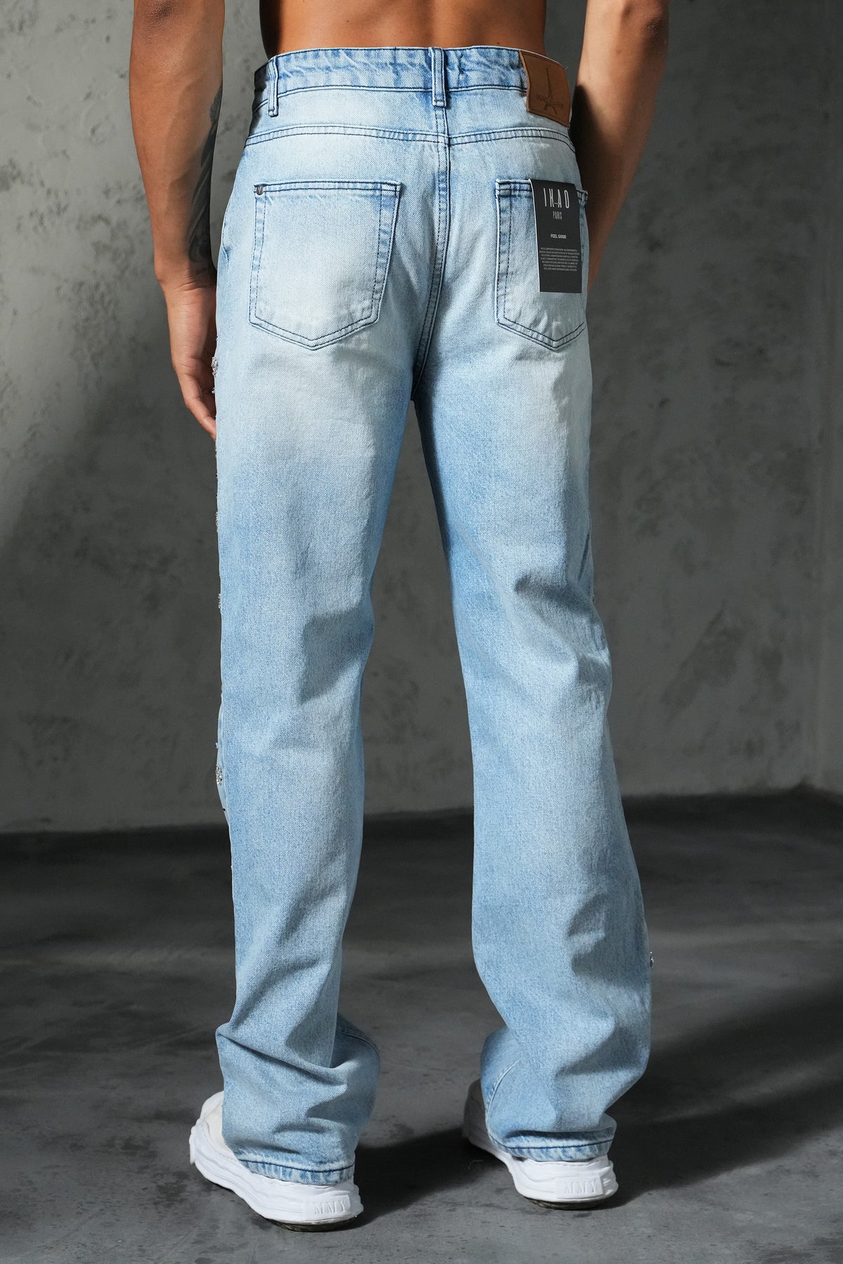 Flared jeans with side details FG 101
