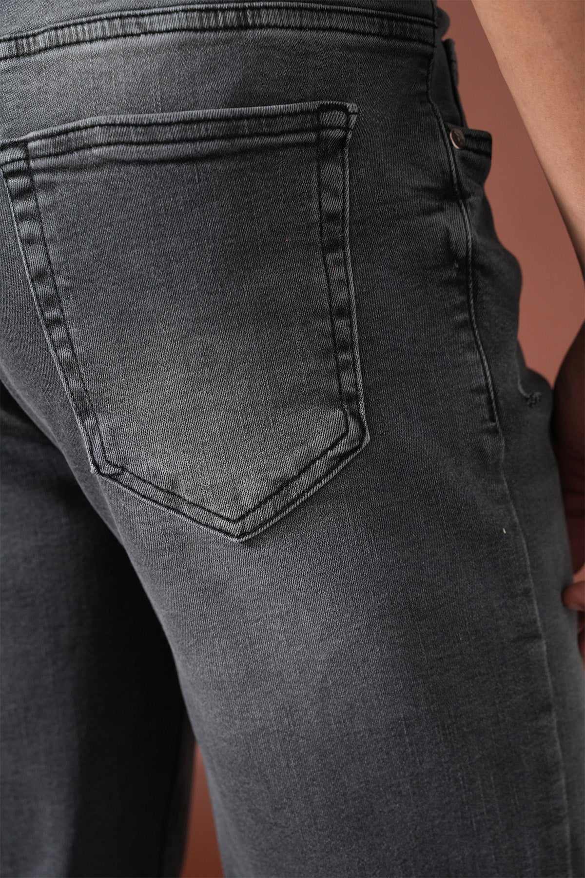 JEANS REGULAR FIT FG-0030
