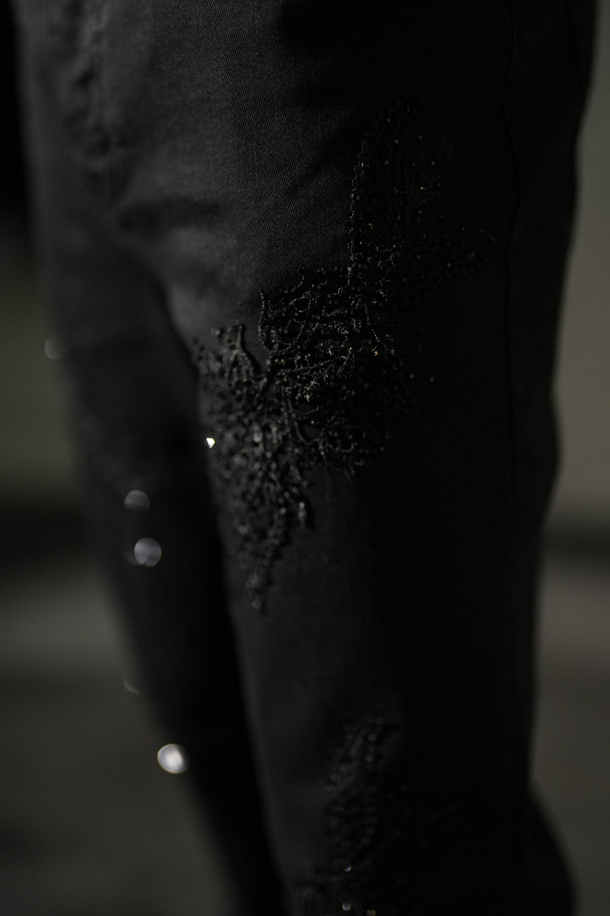Embroidered flared jeans FG 107