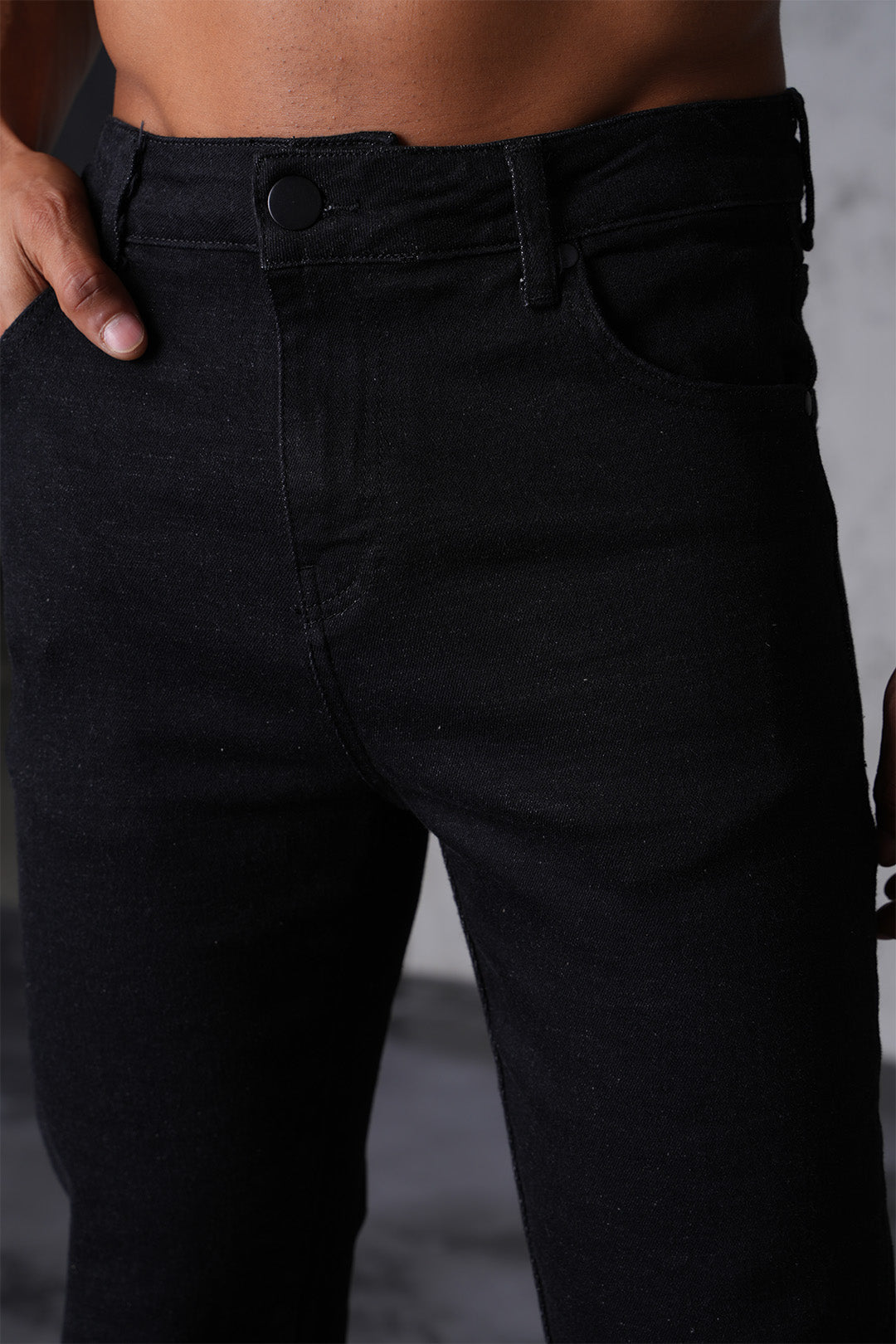 JEANS MIT REISSVERSCHLUSS LL46-13
