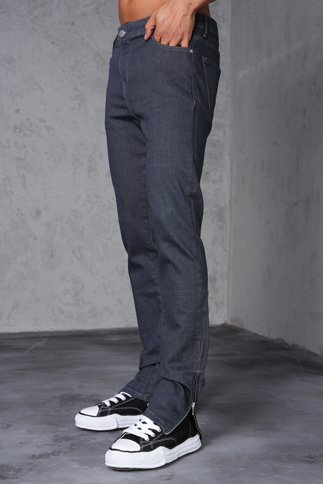 ZIPPED JEANS LL46-15