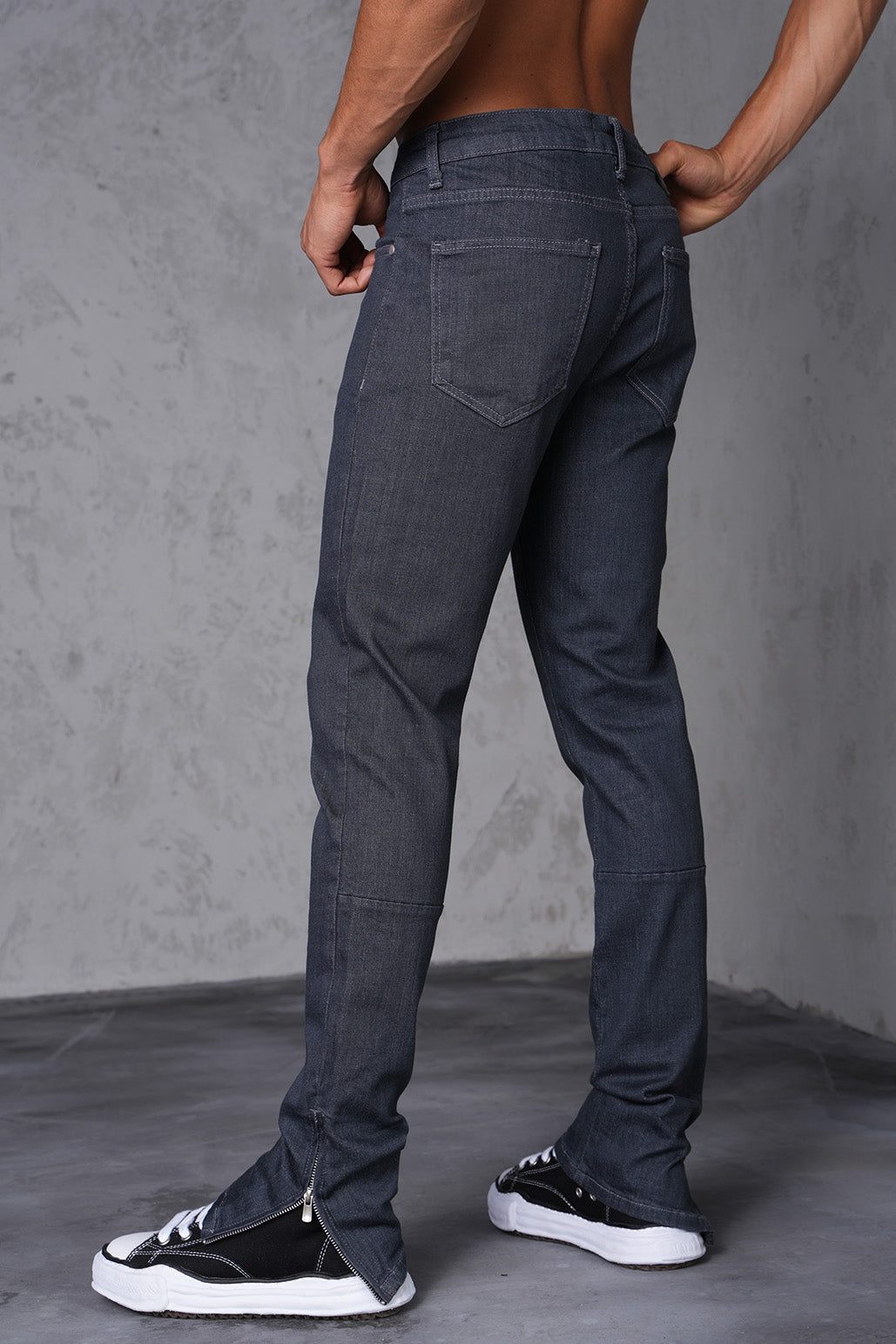 ZIPPED JEANS LL46-15