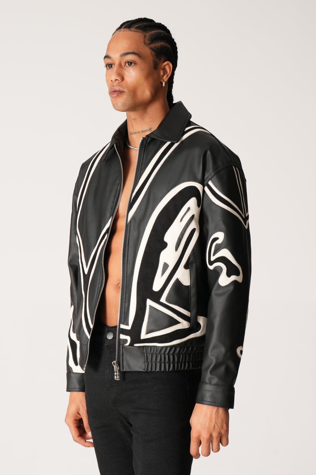 Veste brodée aspect suédé 4646