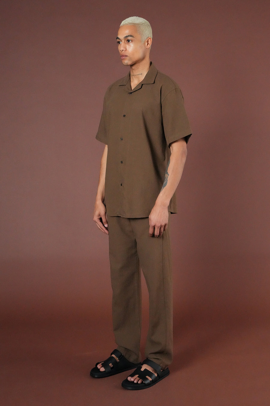 SET SHIRT AND PANTS H0001