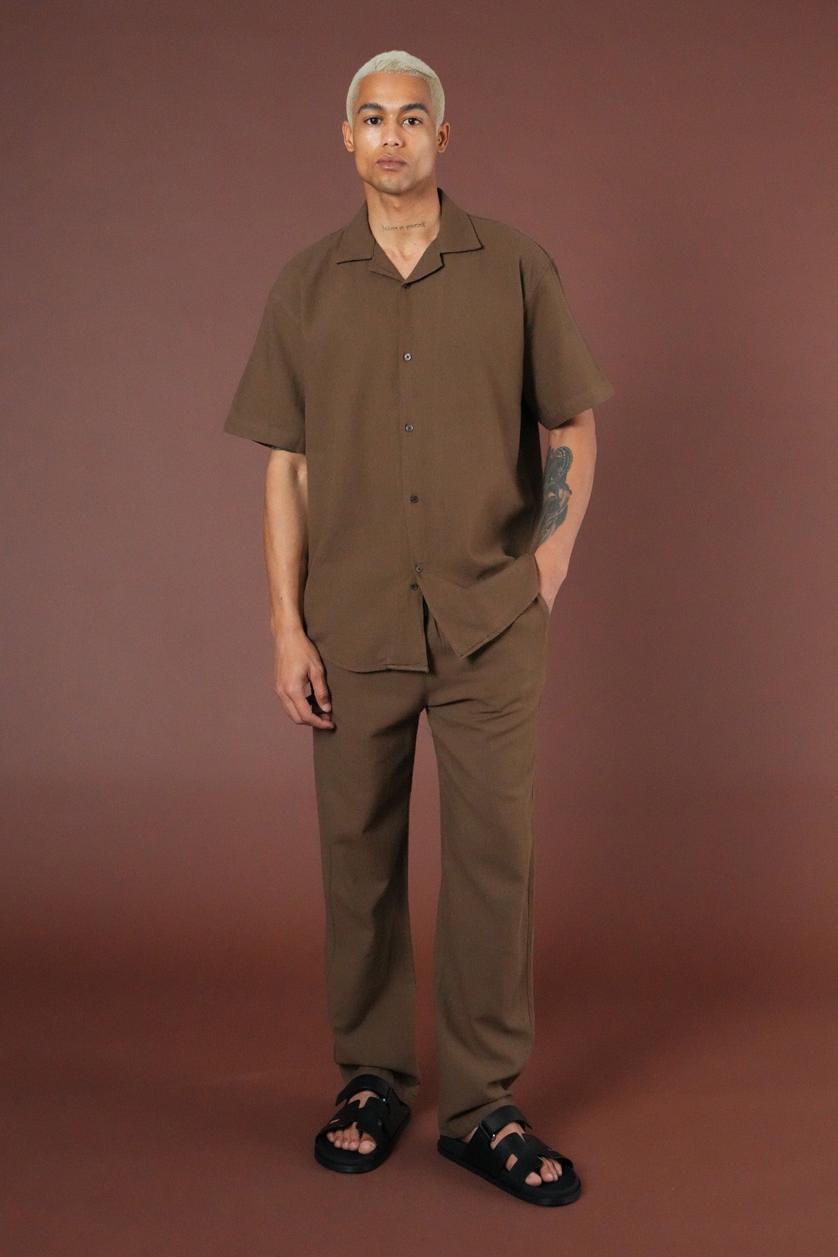 SET SHIRT AND PANTS H0001
