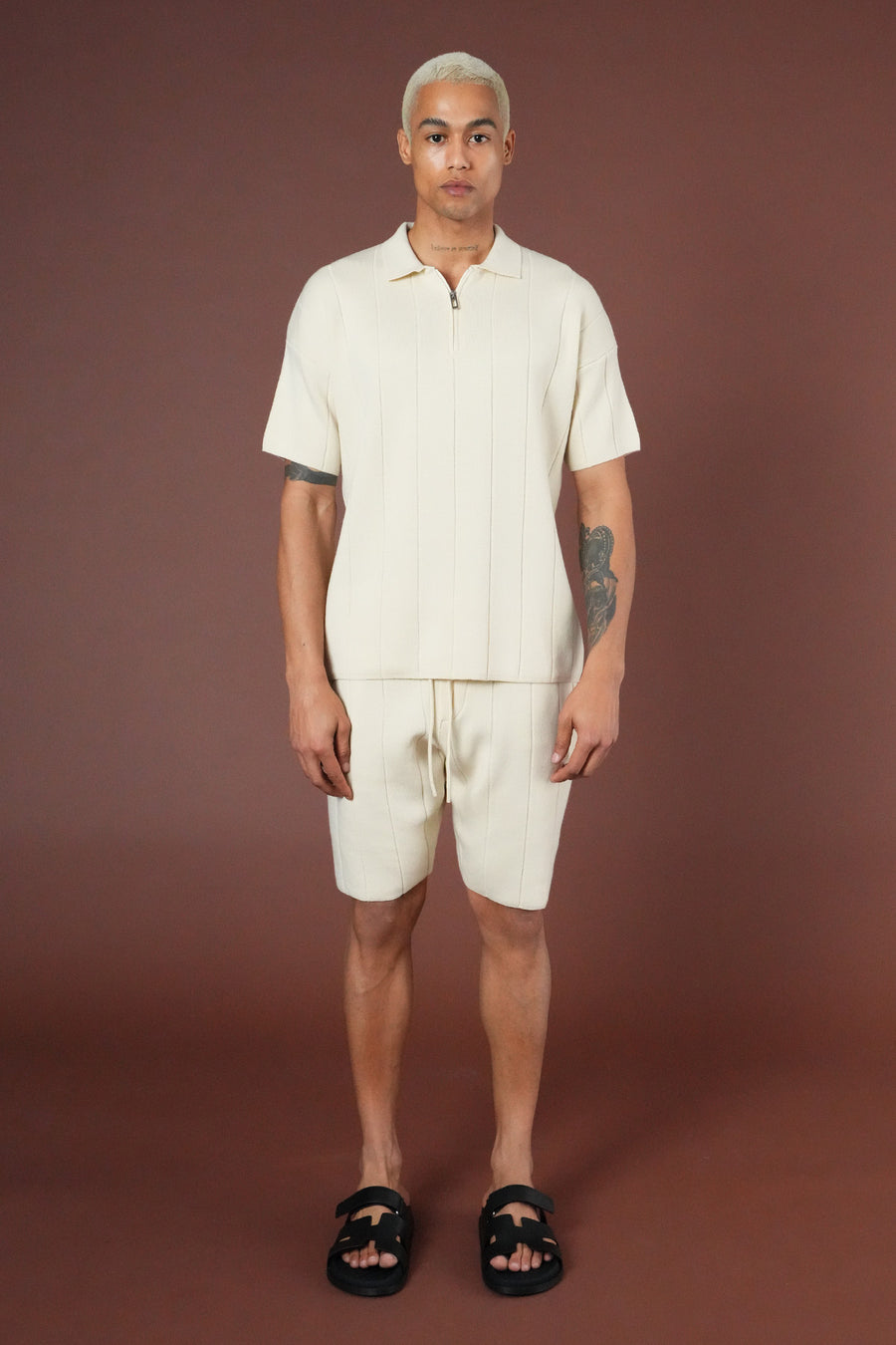 SET KNIT t-shirt AND SHORTS LL061054