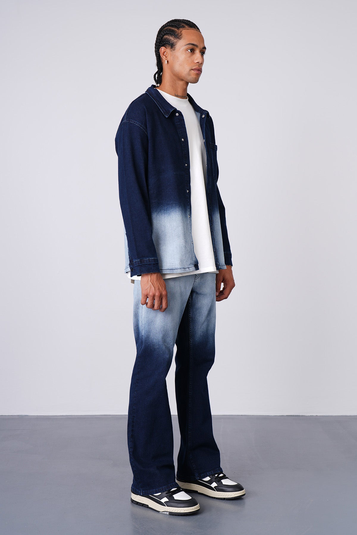 ART 537-2010 ENSEMBLE