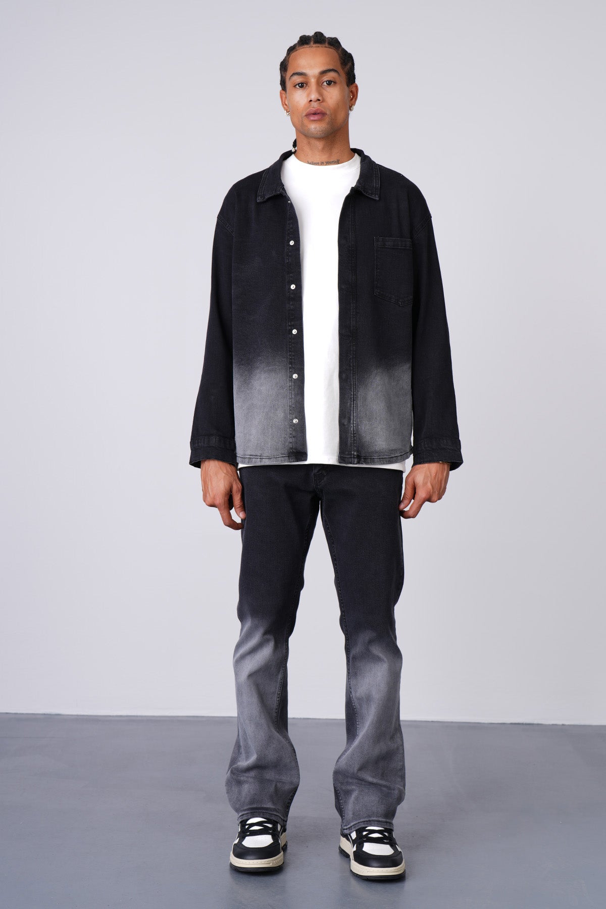 Selected Variant Image