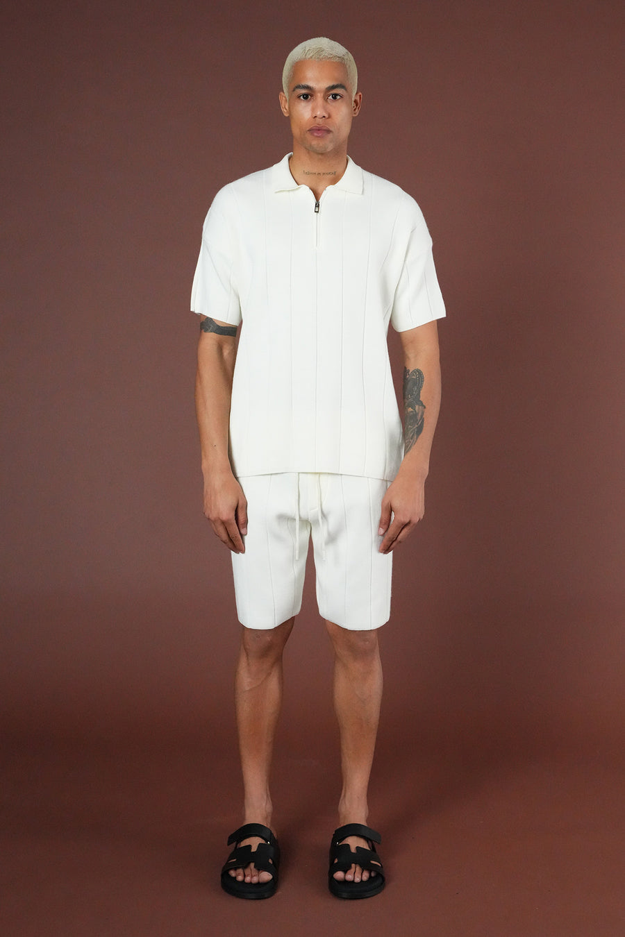 SET KNIT t-shirt AND SHORTS LL061054
