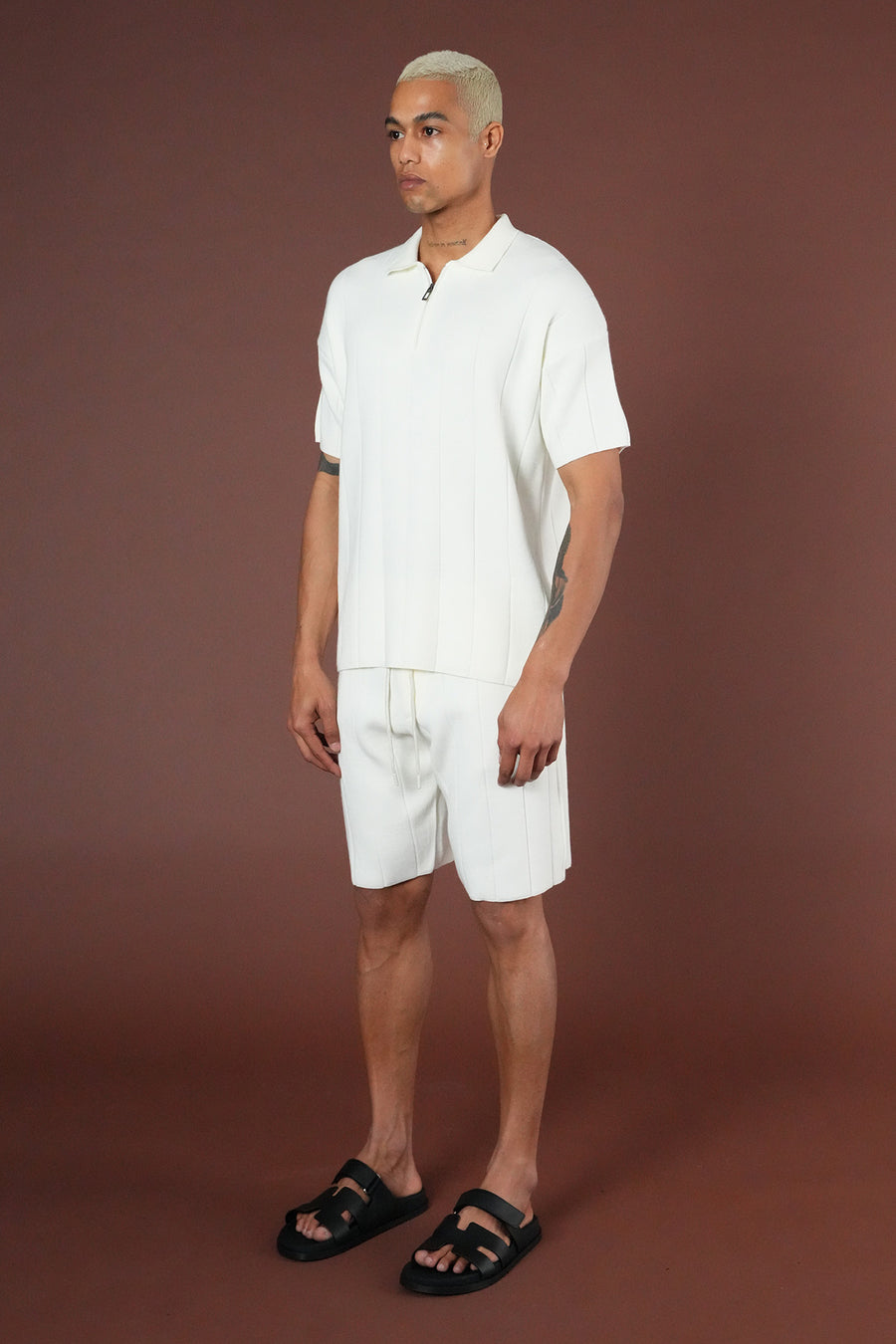 SET KNIT t-shirt AND SHORTS LL061054
