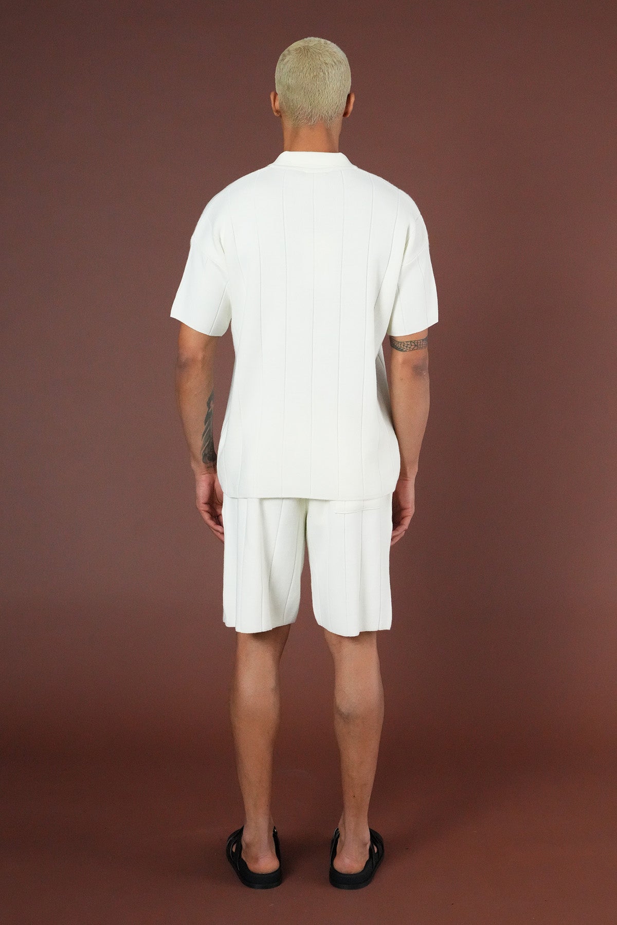 SET KNIT t-shirt AND SHORTS LL061054