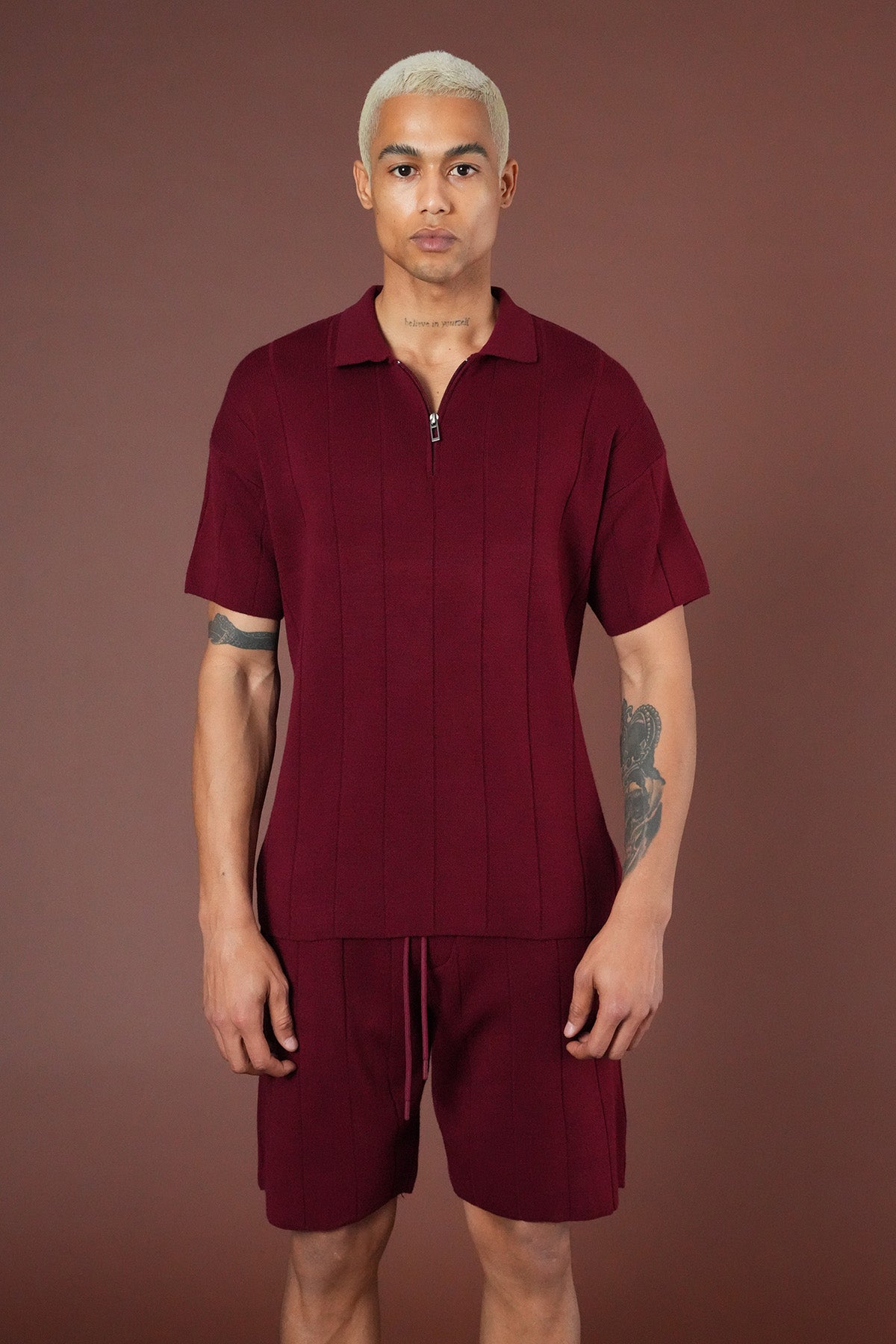 SET KNIT t-shirt AND SHORTS LL061054