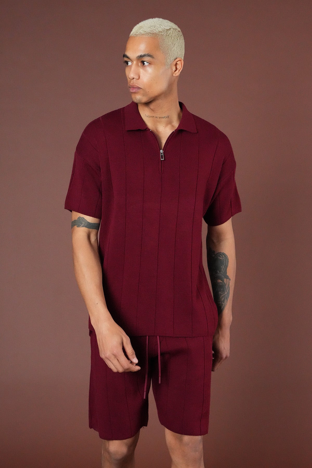 SET KNIT t-shirt AND SHORTS LL061054